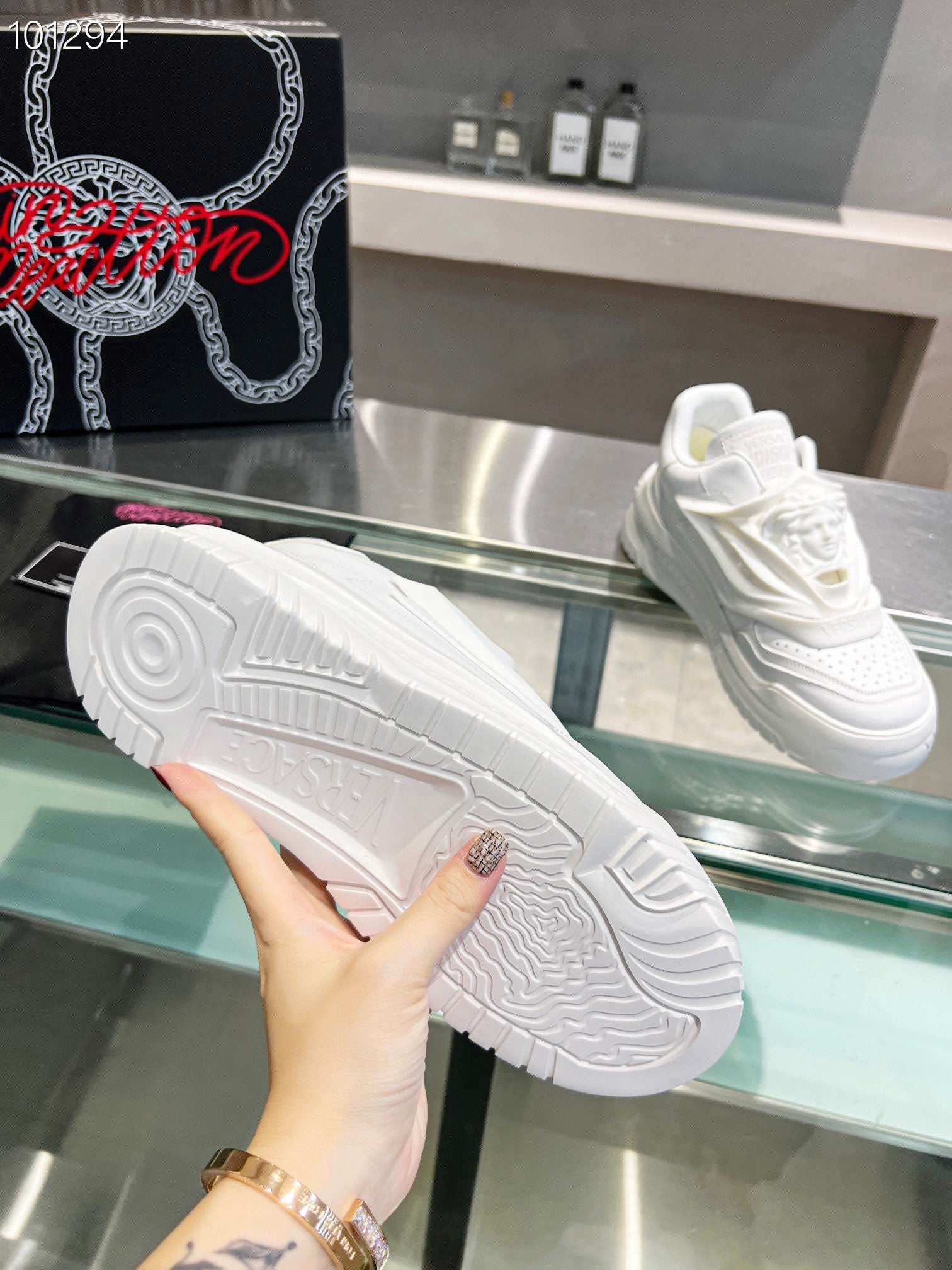 LuxluxHouse Best Quality Shoes Versace