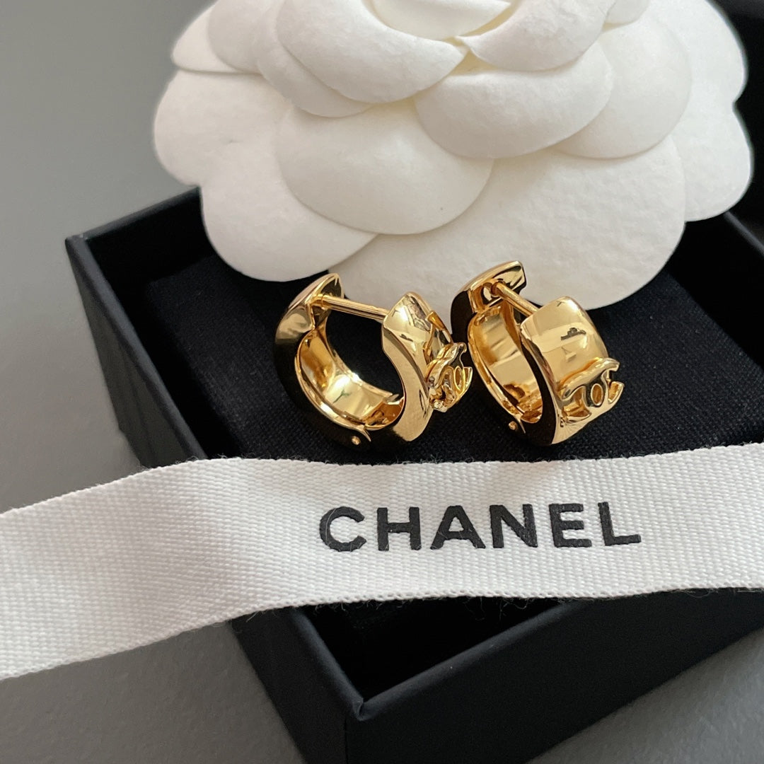 LuxluxHouse Best Quality Accessories Chanel