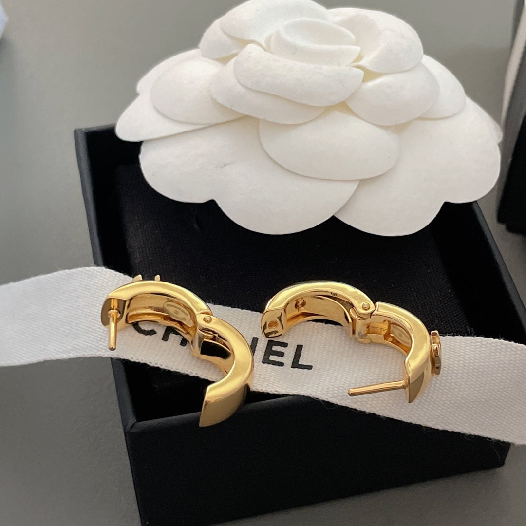 LuxluxHouse Best Quality Accessories Chanel