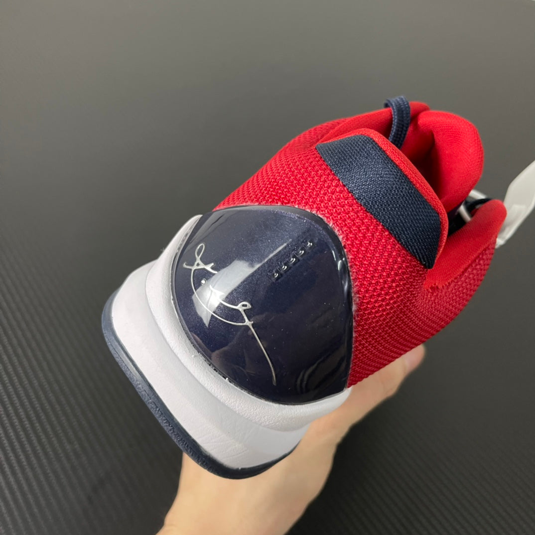 Max/WKB Batch-Nike Zoom Kobe 5 Protro “USA”