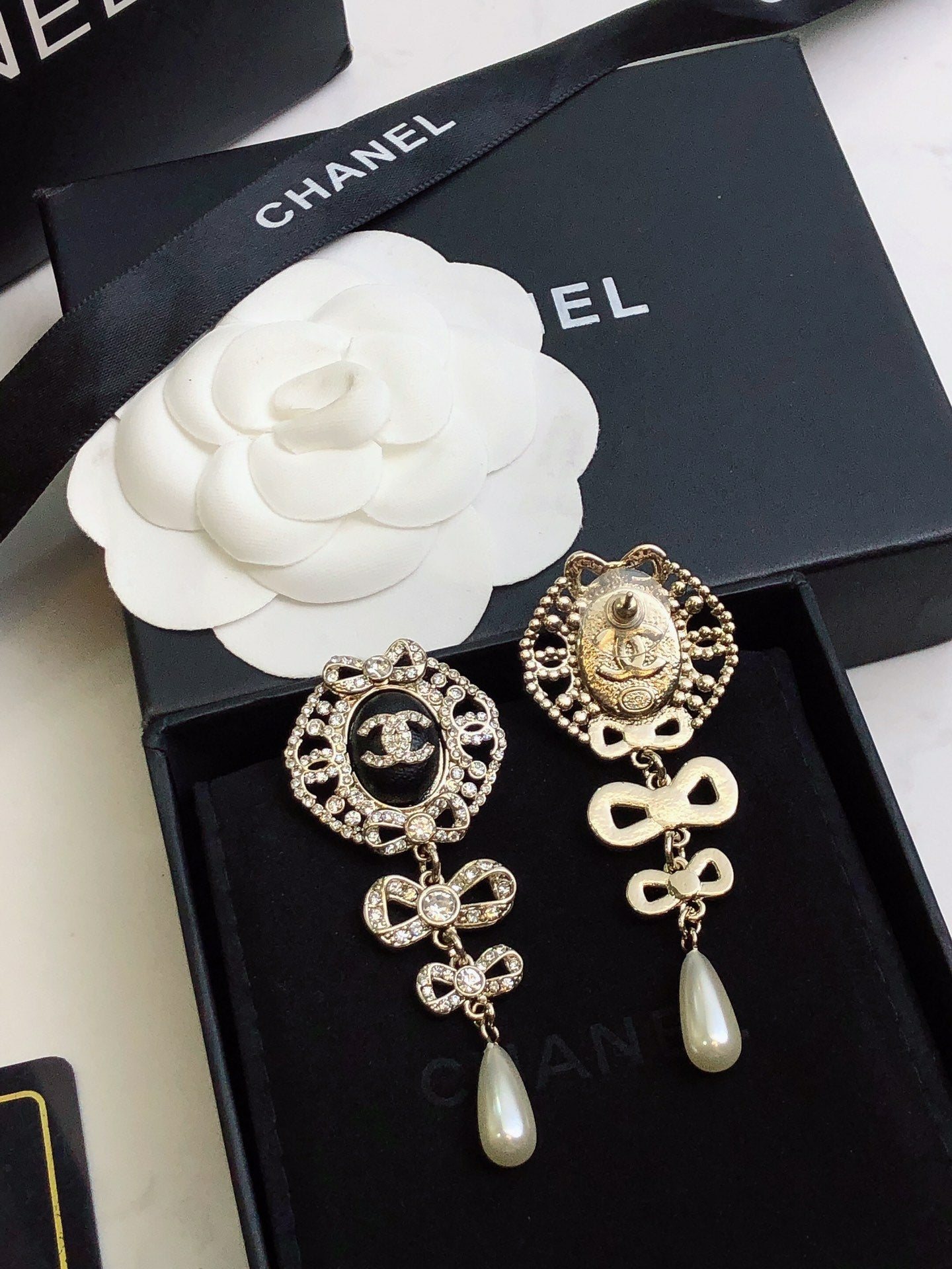 LuxluxHouse Best Quality Accessories Chanel