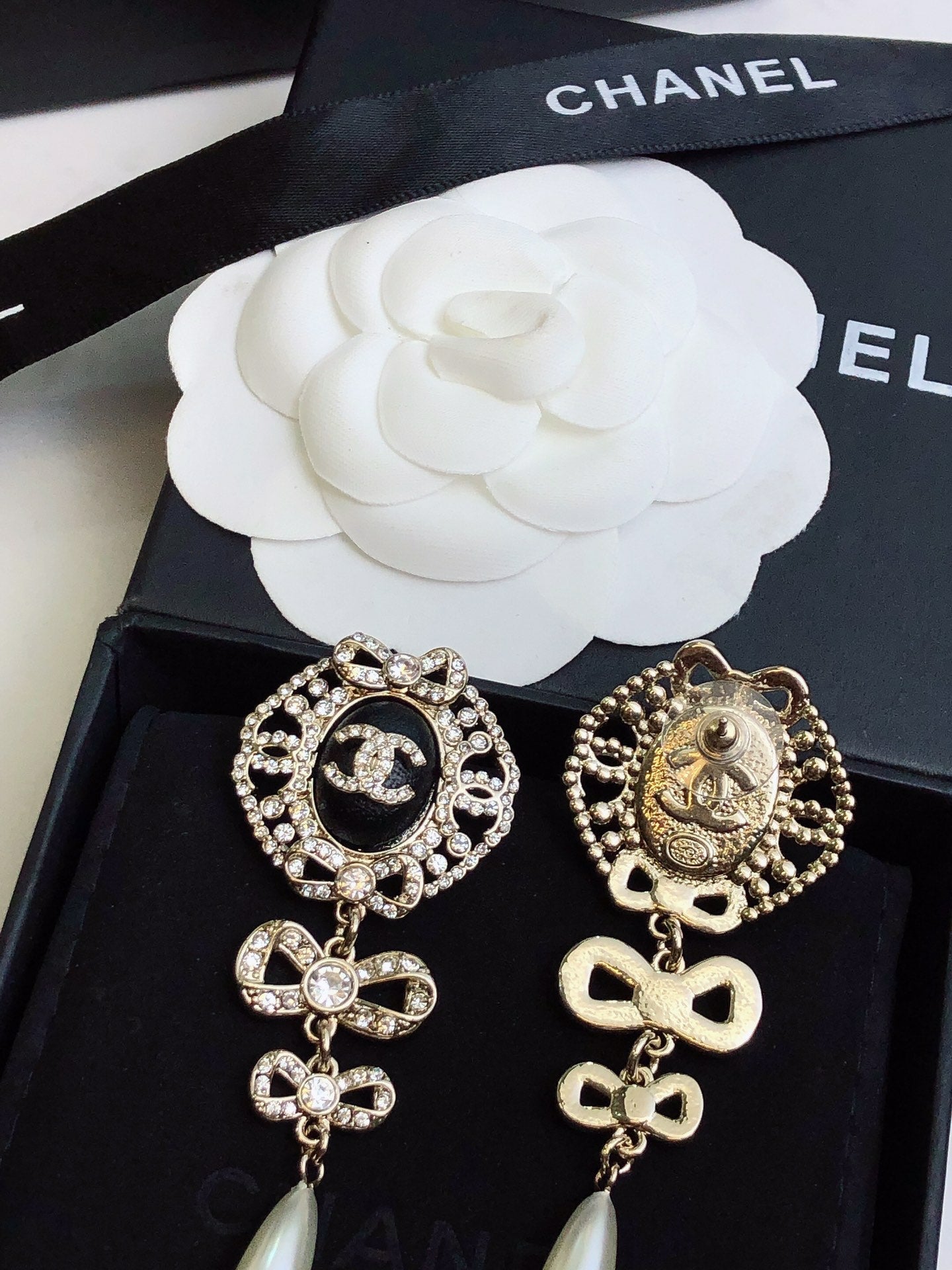 LuxluxHouse Best Quality Accessories Chanel