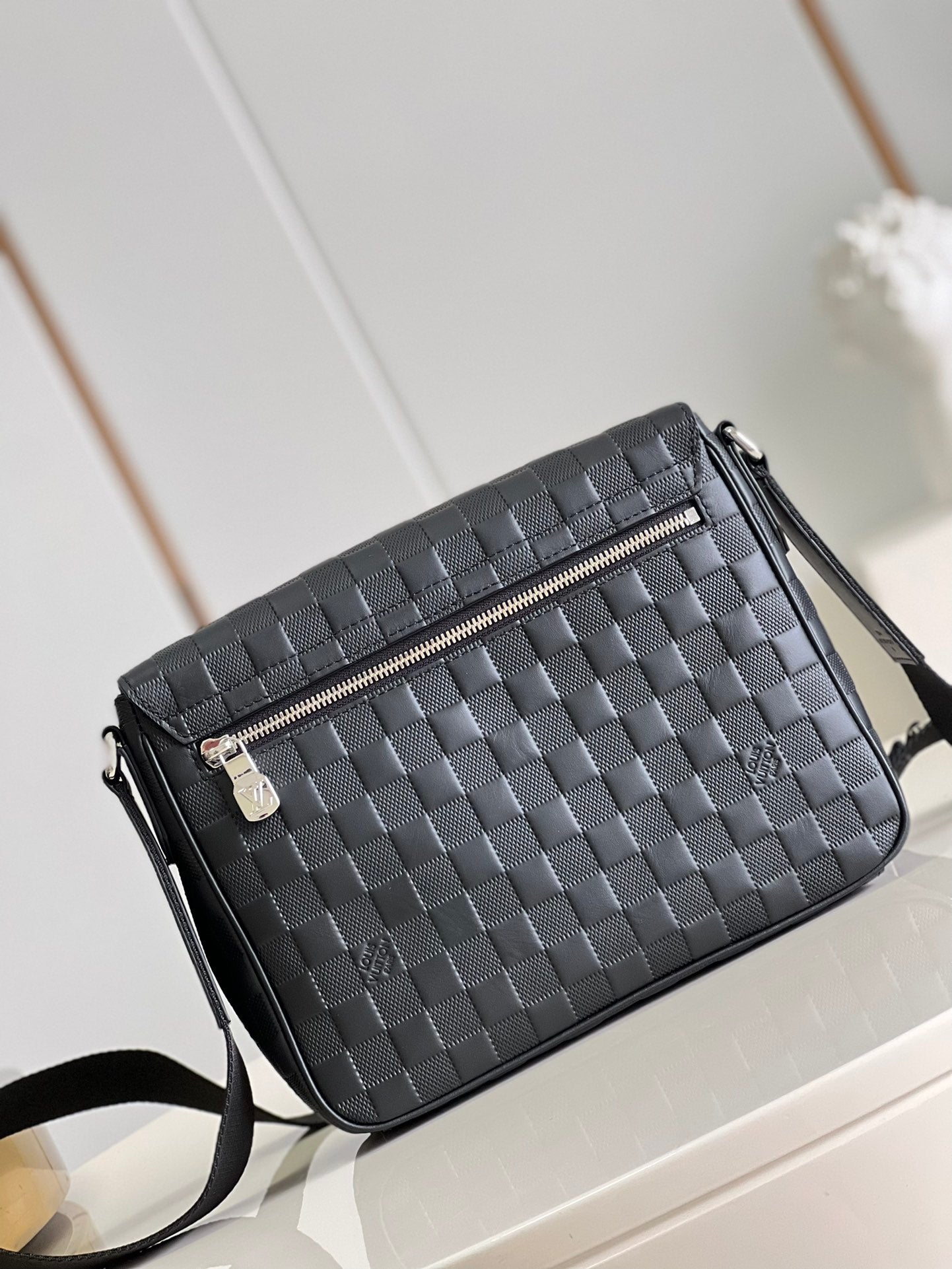 LuxluxHouse Best Quality Bags Louis Vuitton Men