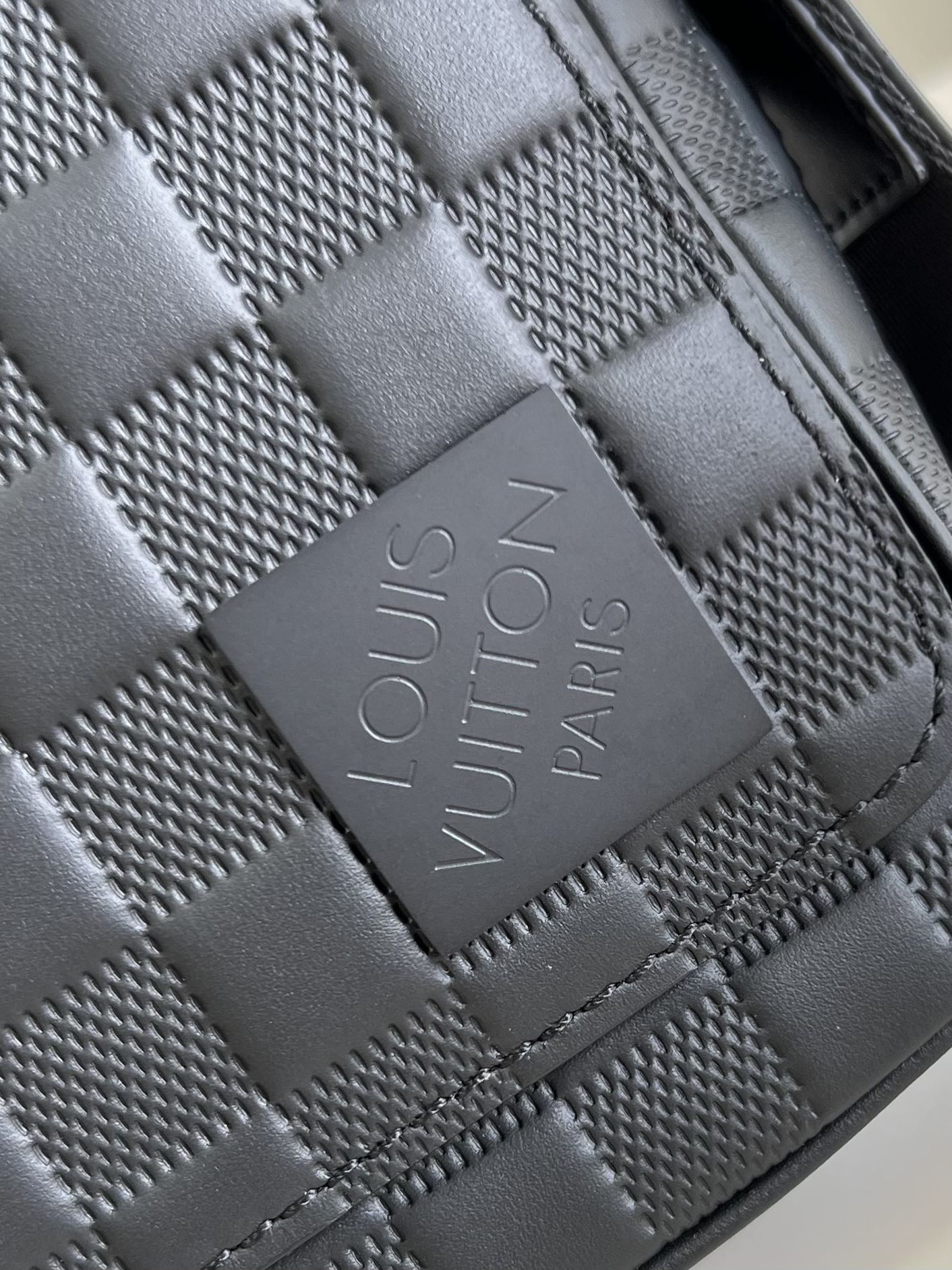 LuxluxHouse Best Quality Bags Louis Vuitton Men