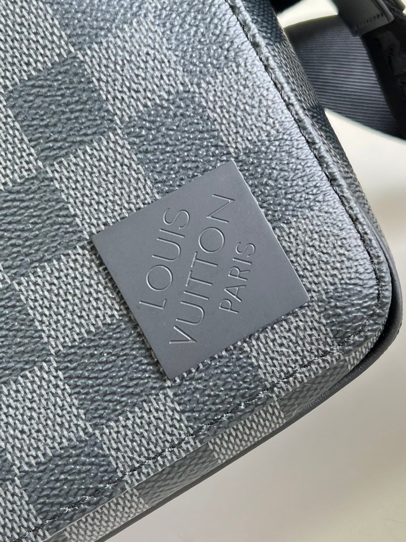 LuxluxHouse Best Quality Bags Louis Vuitton Men