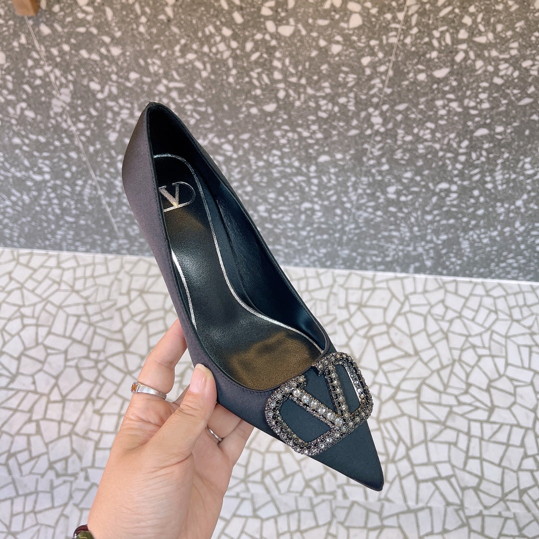 LuxluxHouse Best Quality Valentino Women Shoes