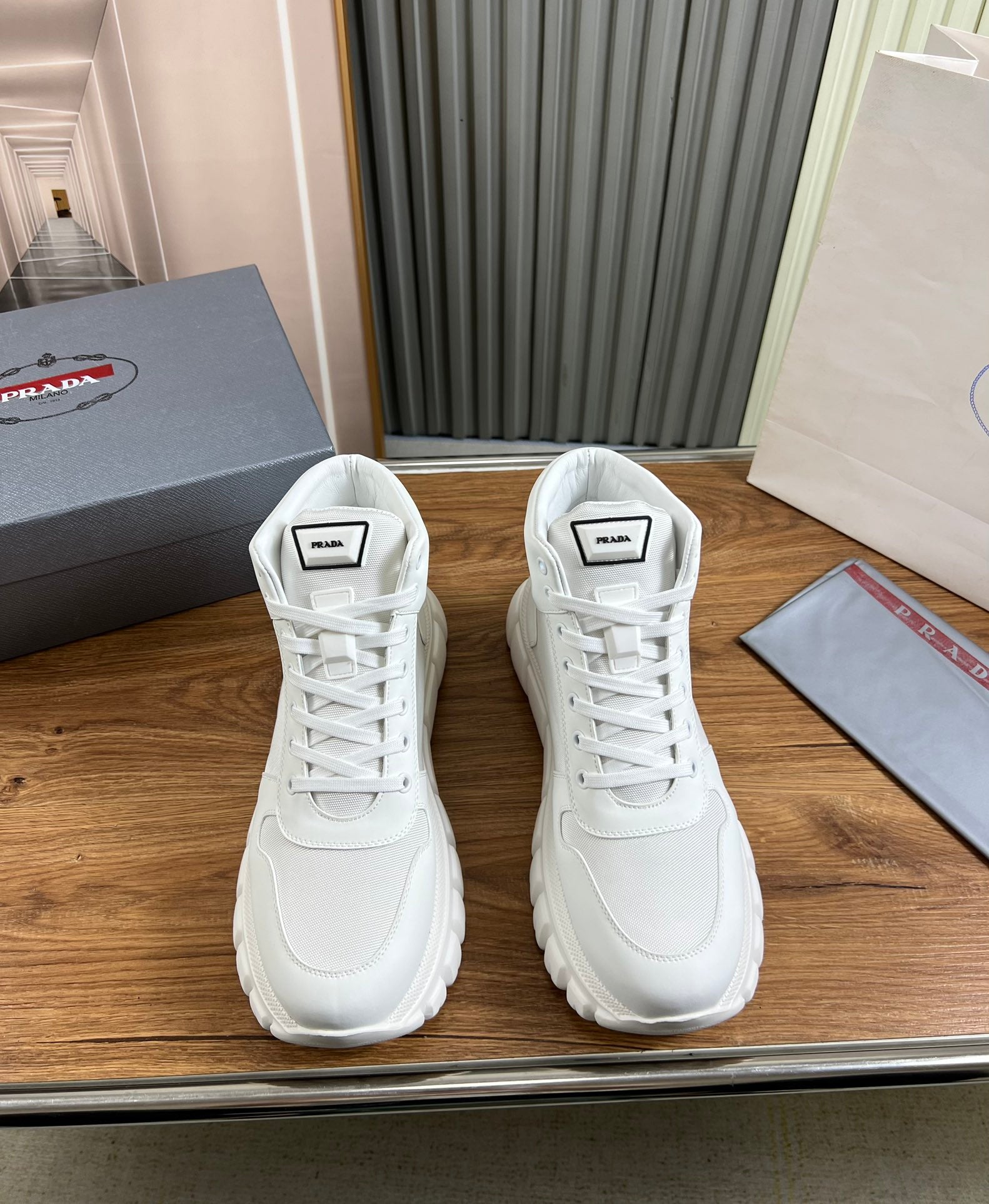 LuxluxHouse Best Quality Shoes Prada