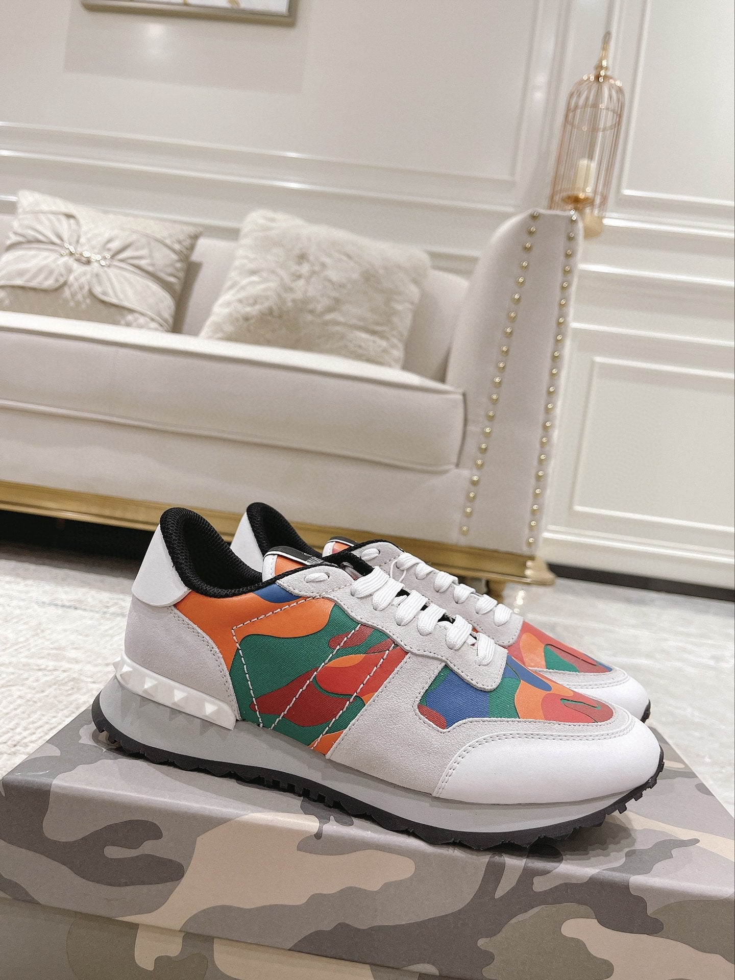 LuxluxHouse Best Quality Shoes Valentino