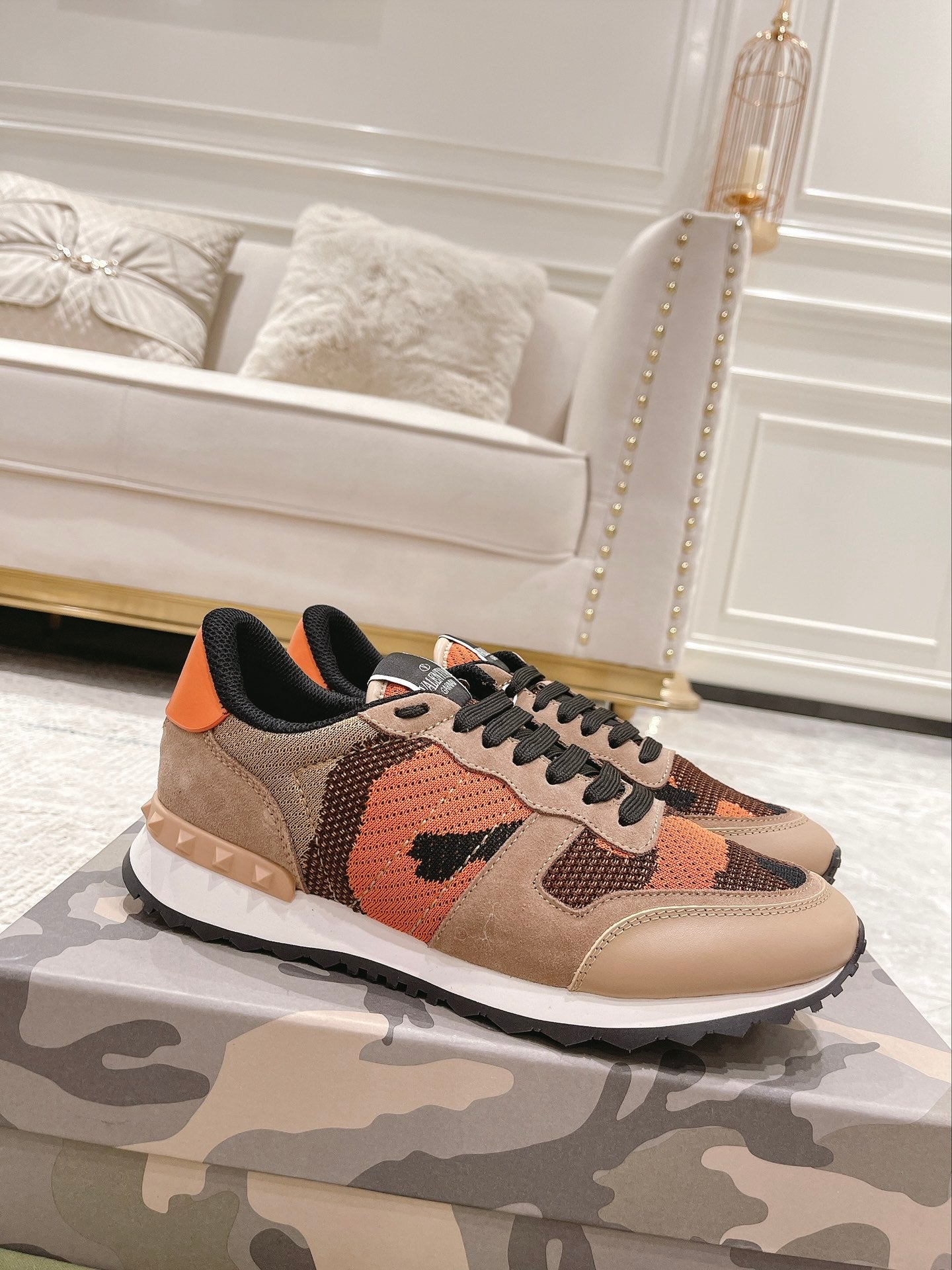 LuxluxHouse Best Quality Shoes Valentino