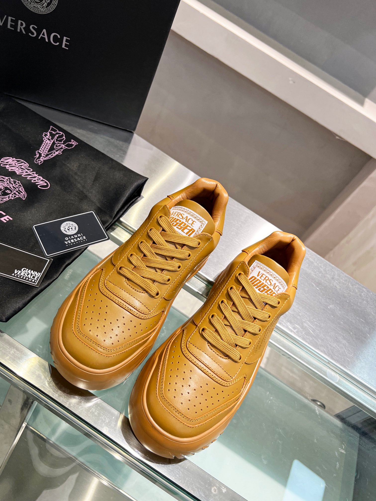 LuxluxHouse Best Quality Shoes Versace