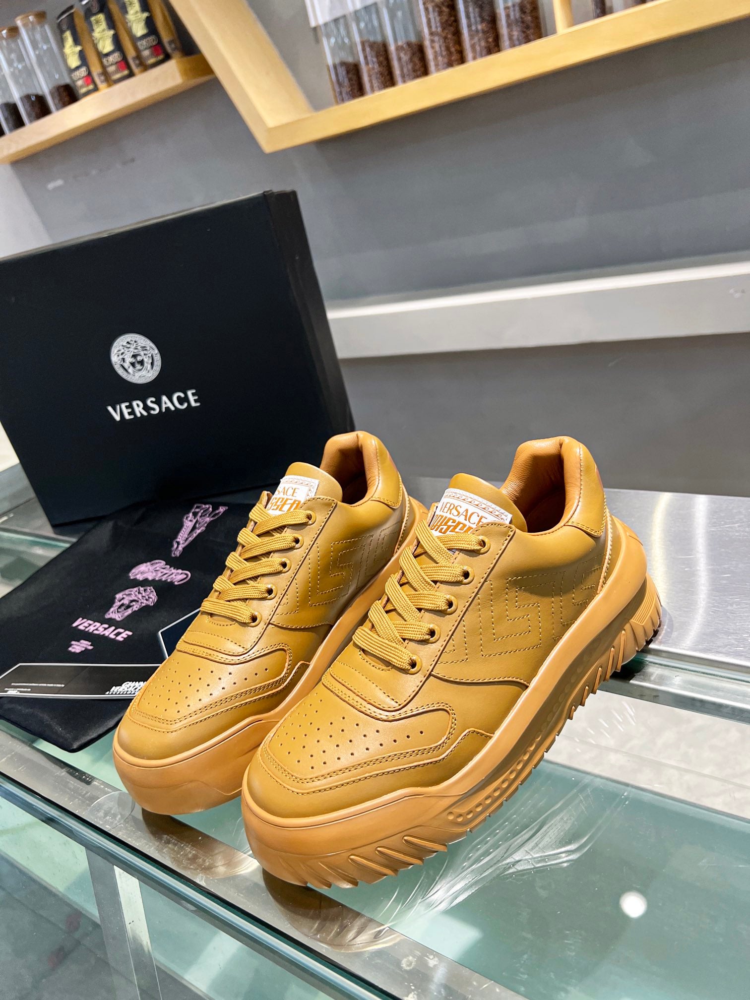 LuxluxHouse Best Quality Shoes Versace