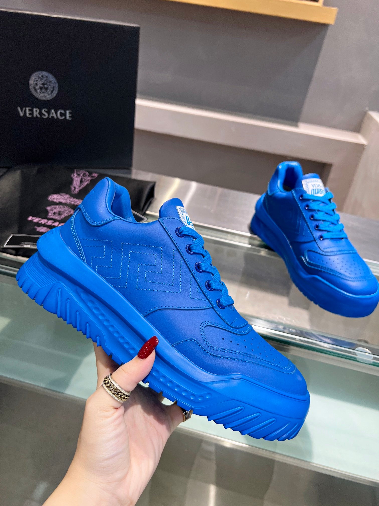 LuxluxHouse Best Quality Shoes Versace