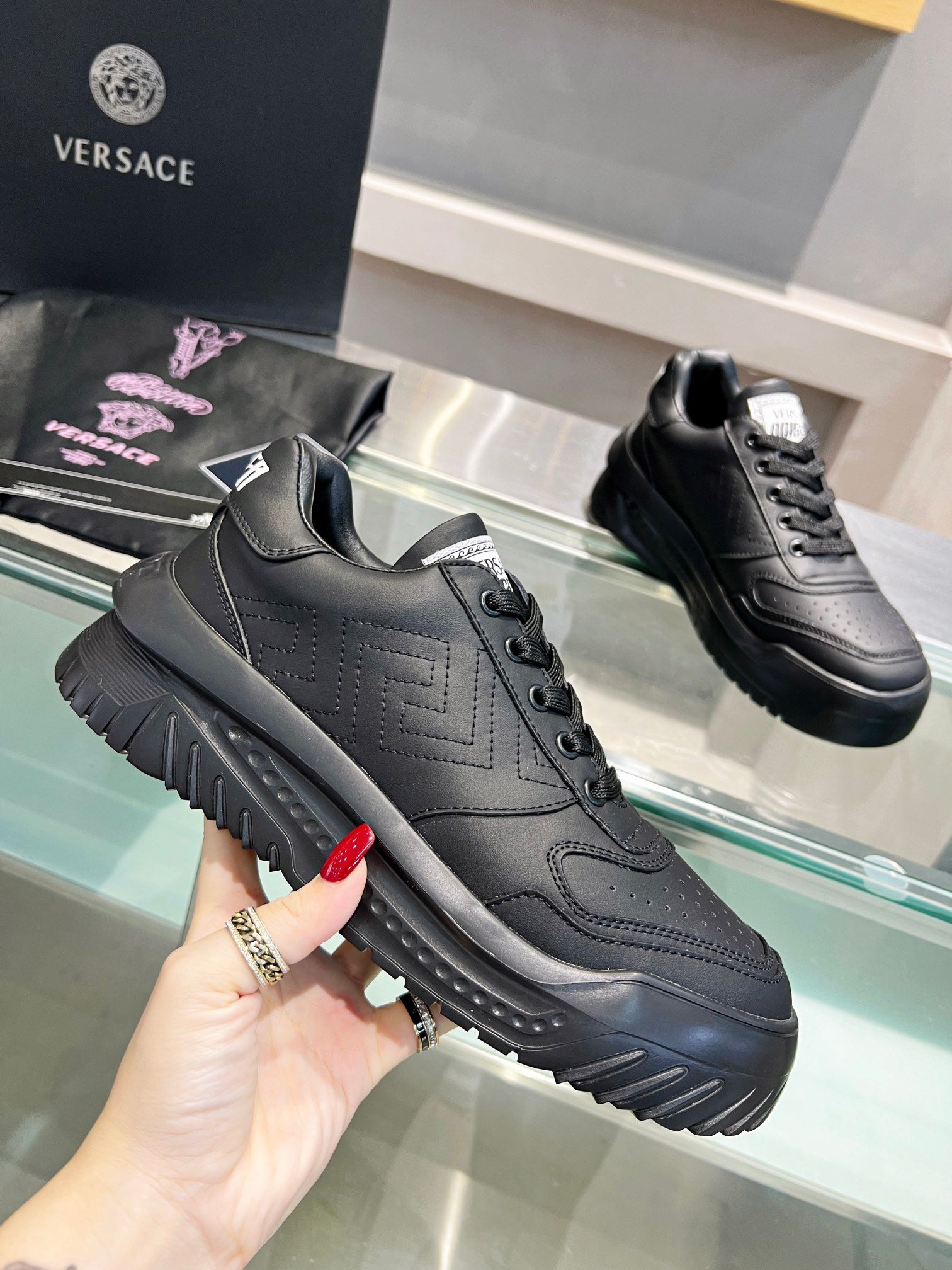 LuxluxHouse Best Quality Shoes Versace