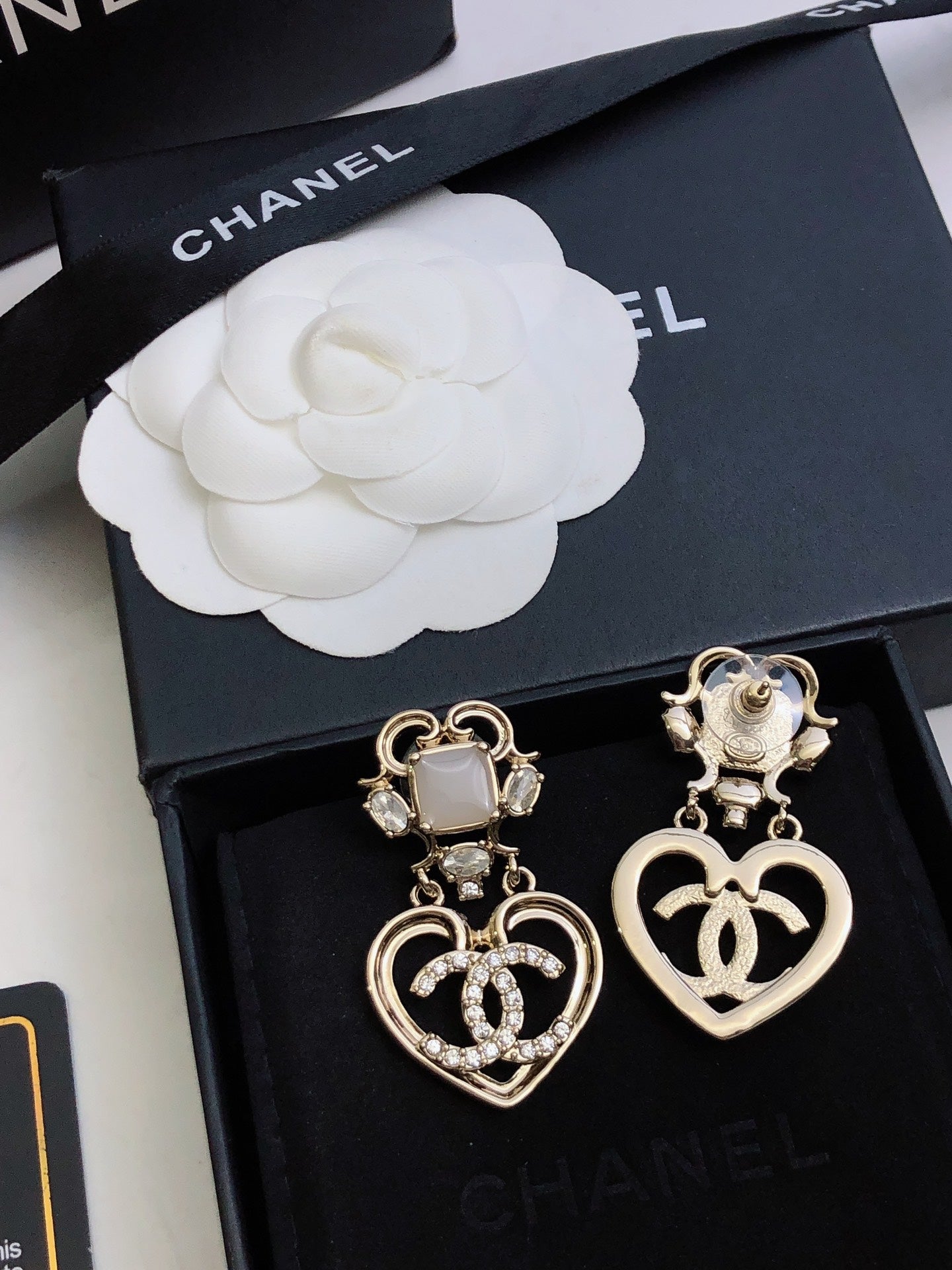 LuxluxHouse Best Quality Accessories Chanel