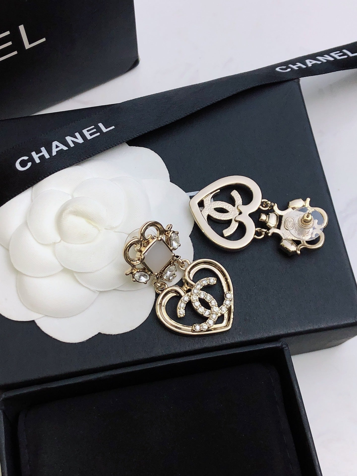 LuxluxHouse Best Quality Accessories Chanel