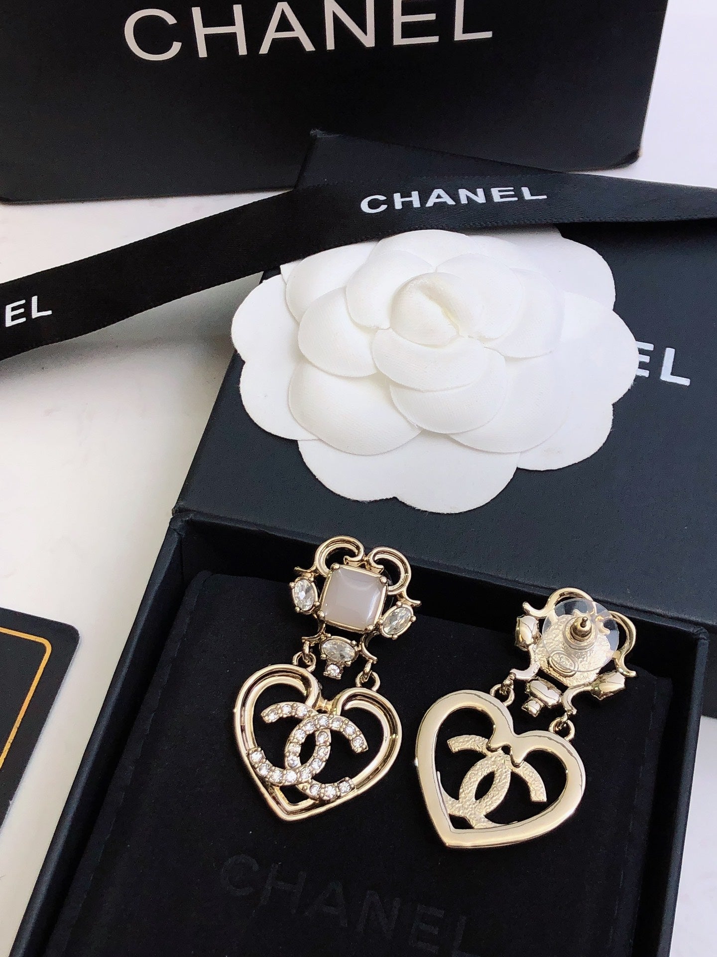 LuxluxHouse Best Quality Accessories Chanel