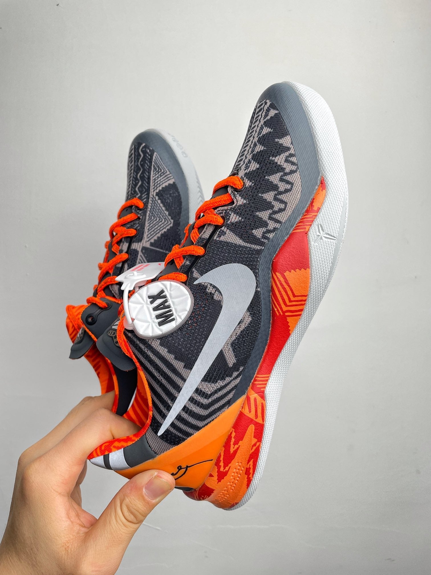 Max/WKB Batch-Nike Kobe 8 Protro “Black History Month”