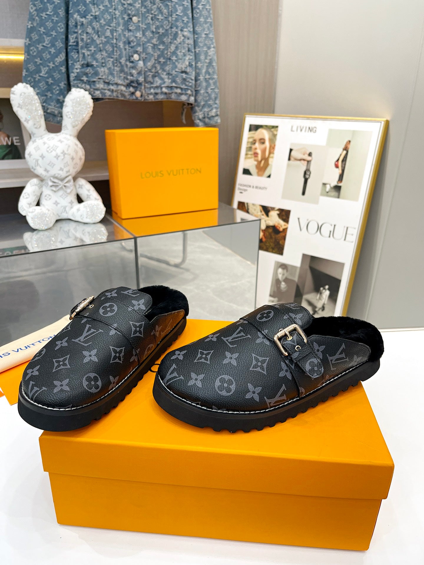 LuxluxHouse Best Quality Sandals Louis Vuitton