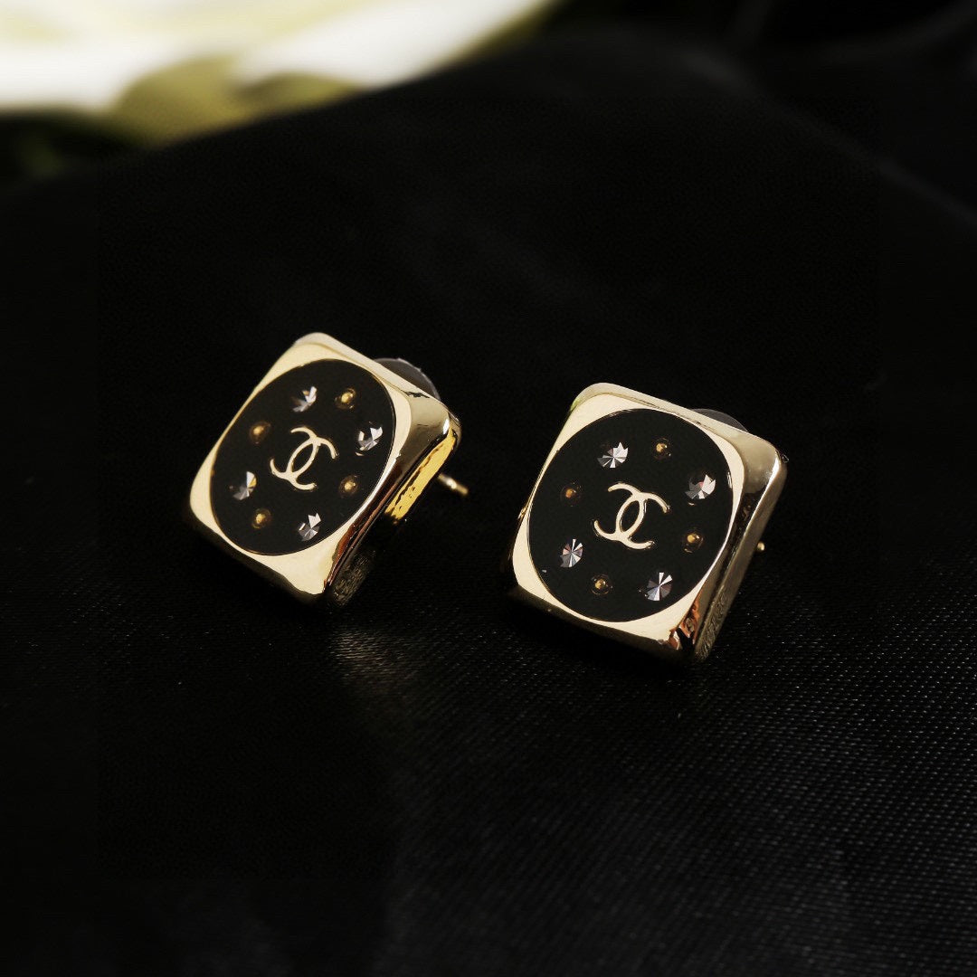 LuxluxHouse Best Quality Accessories Earrings Chanel Earrings