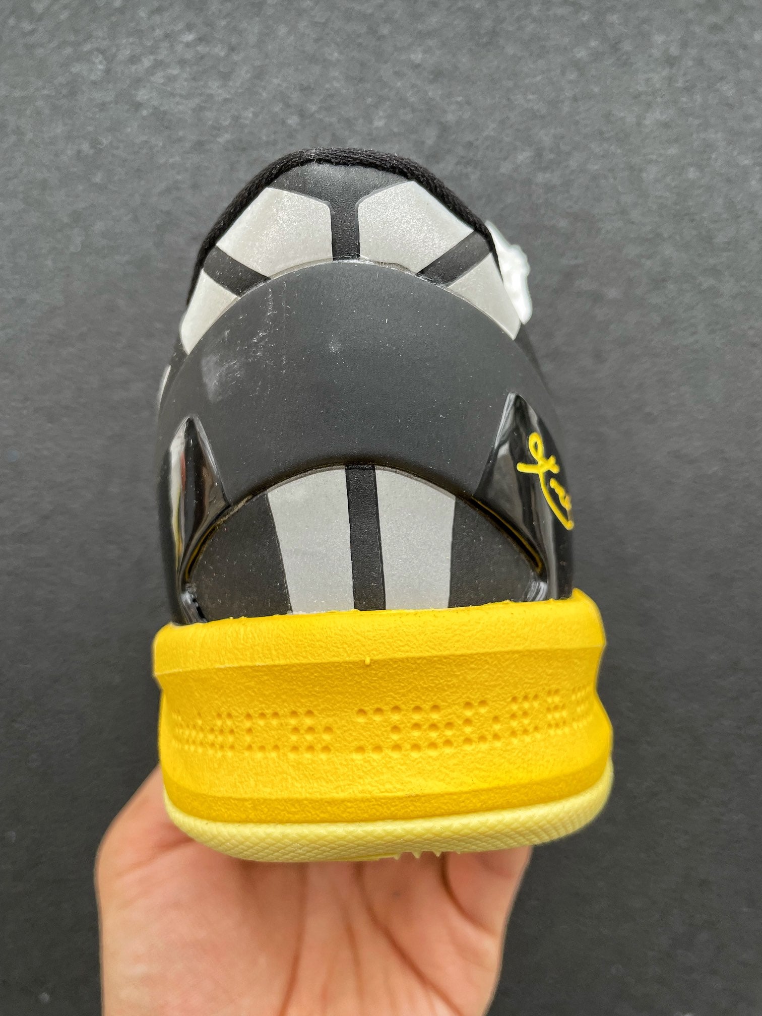 Max/WKB Batch-Nike Kobe 8 Protro “Sulfur/Electric”