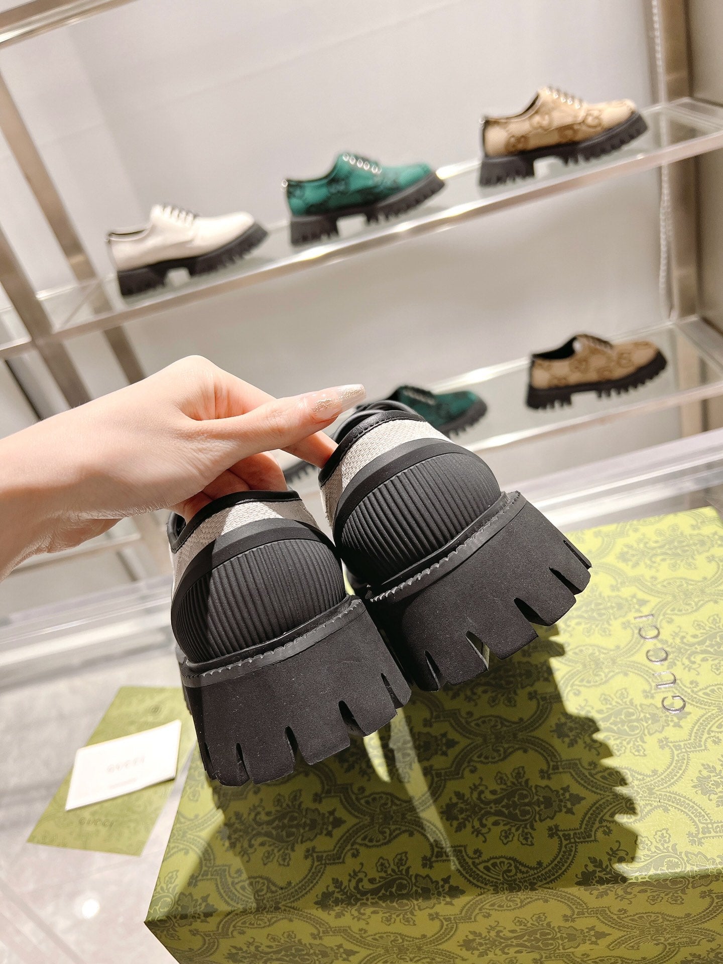 LuxluxHouse Best Quality Shoes Gucci