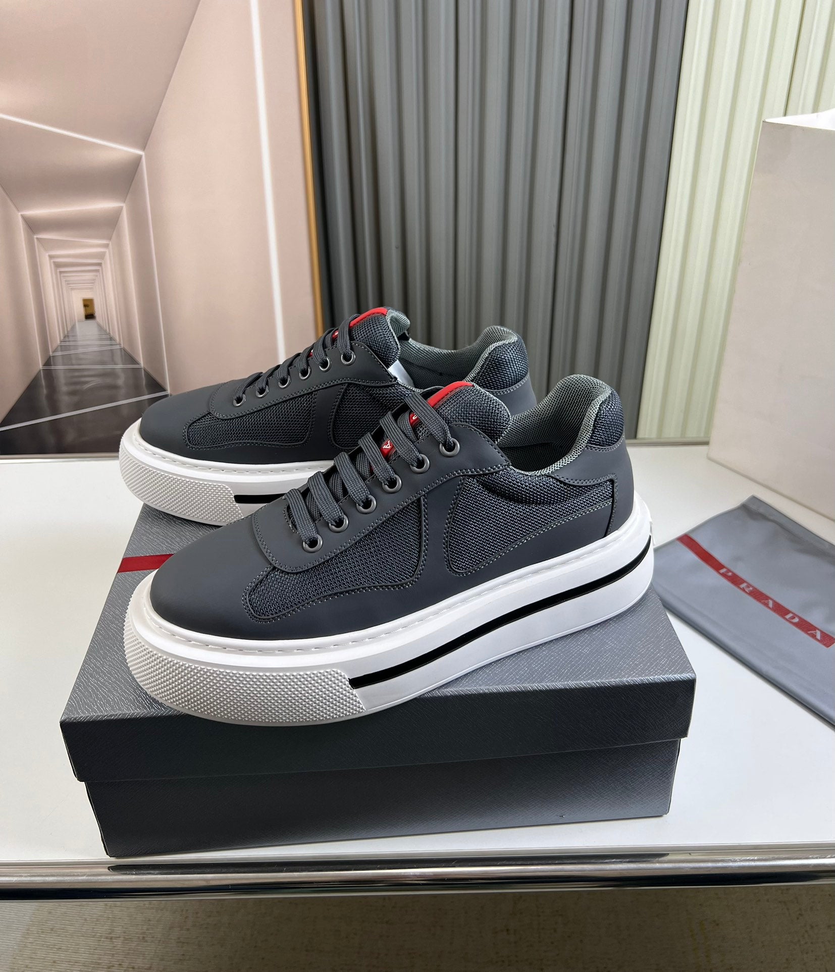 LuxluxHouse Best Quality Shoes Prada