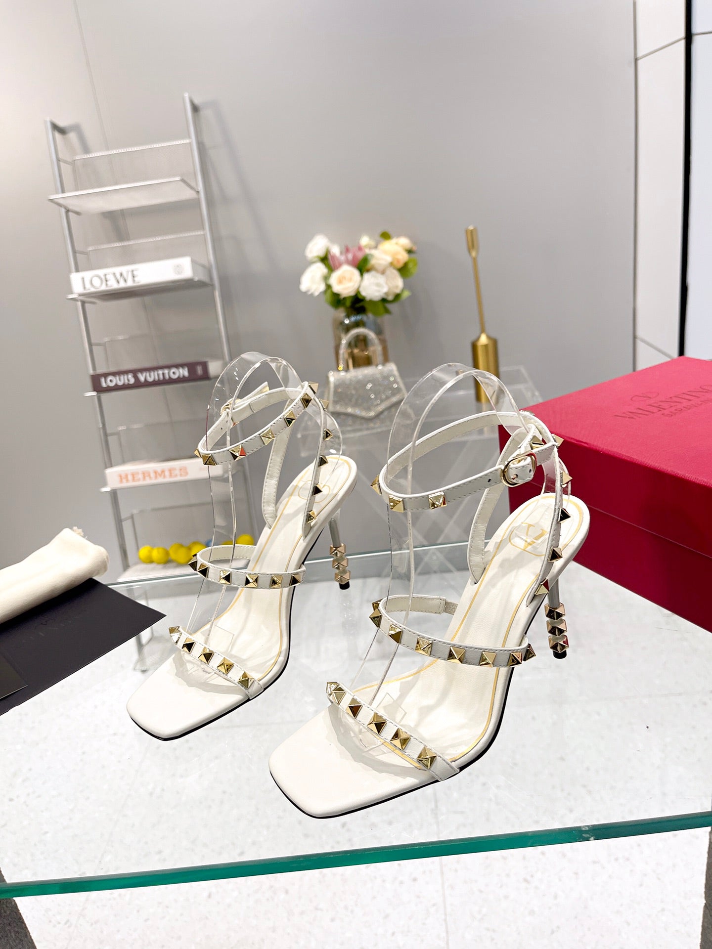 LuxluxHouse Best Quality Valentino Women Shoes
