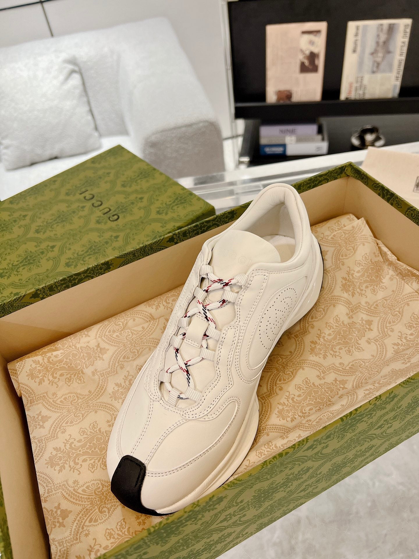 LuxluxHouse Best Quality Gucci Women Shoes