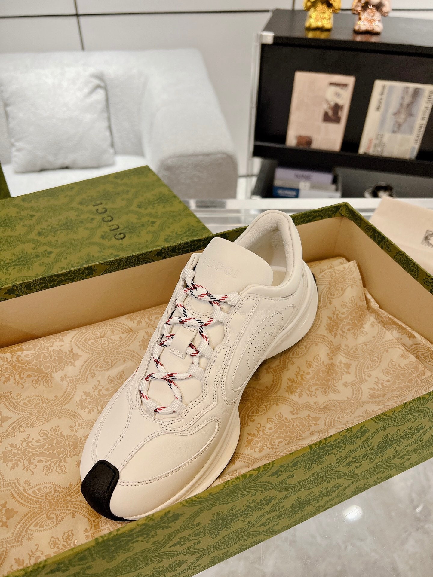 LuxluxHouse Best Quality Gucci Women Shoes
