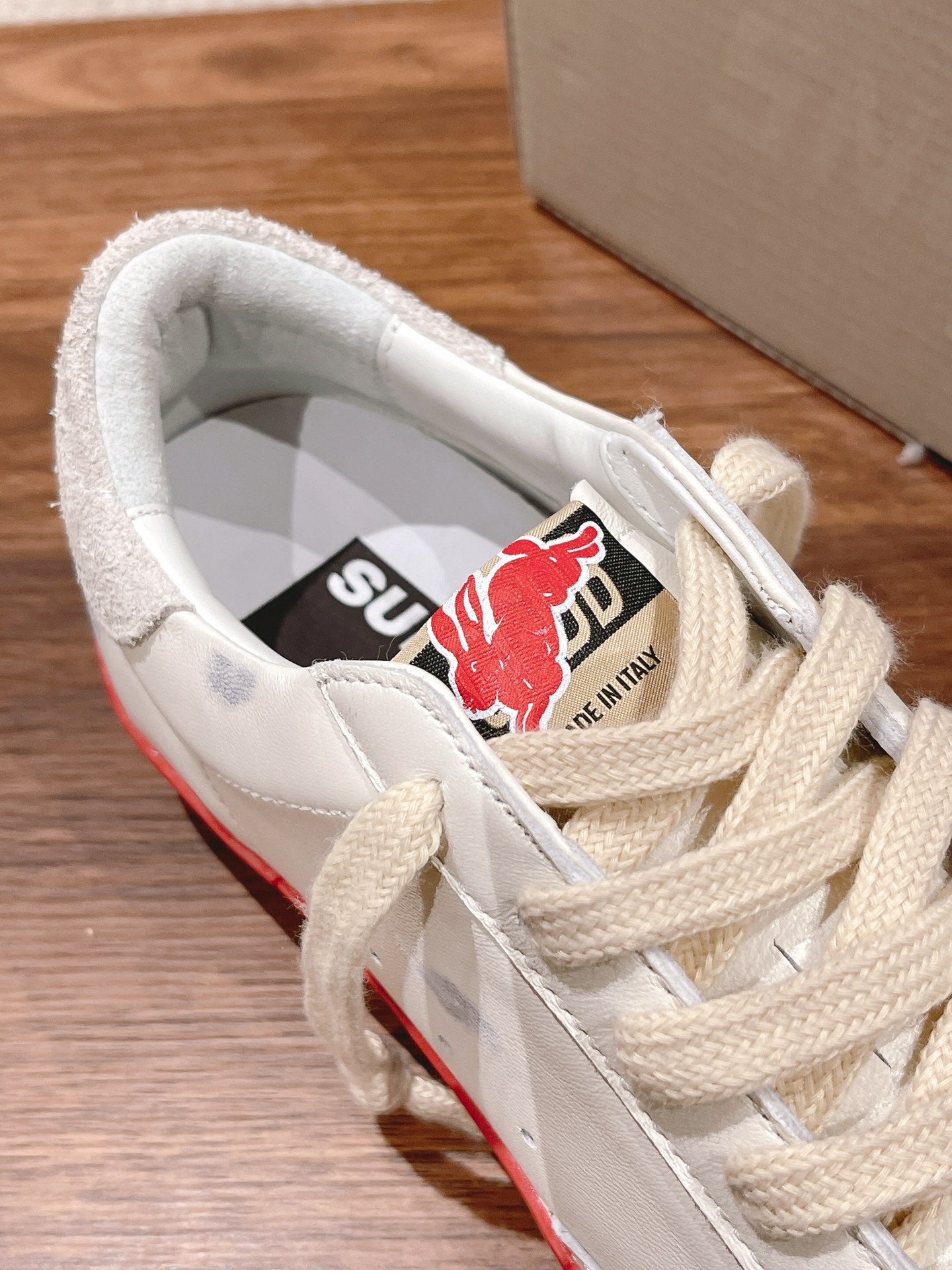 LuxluxHouse Best Quality Shoes Golden Goose