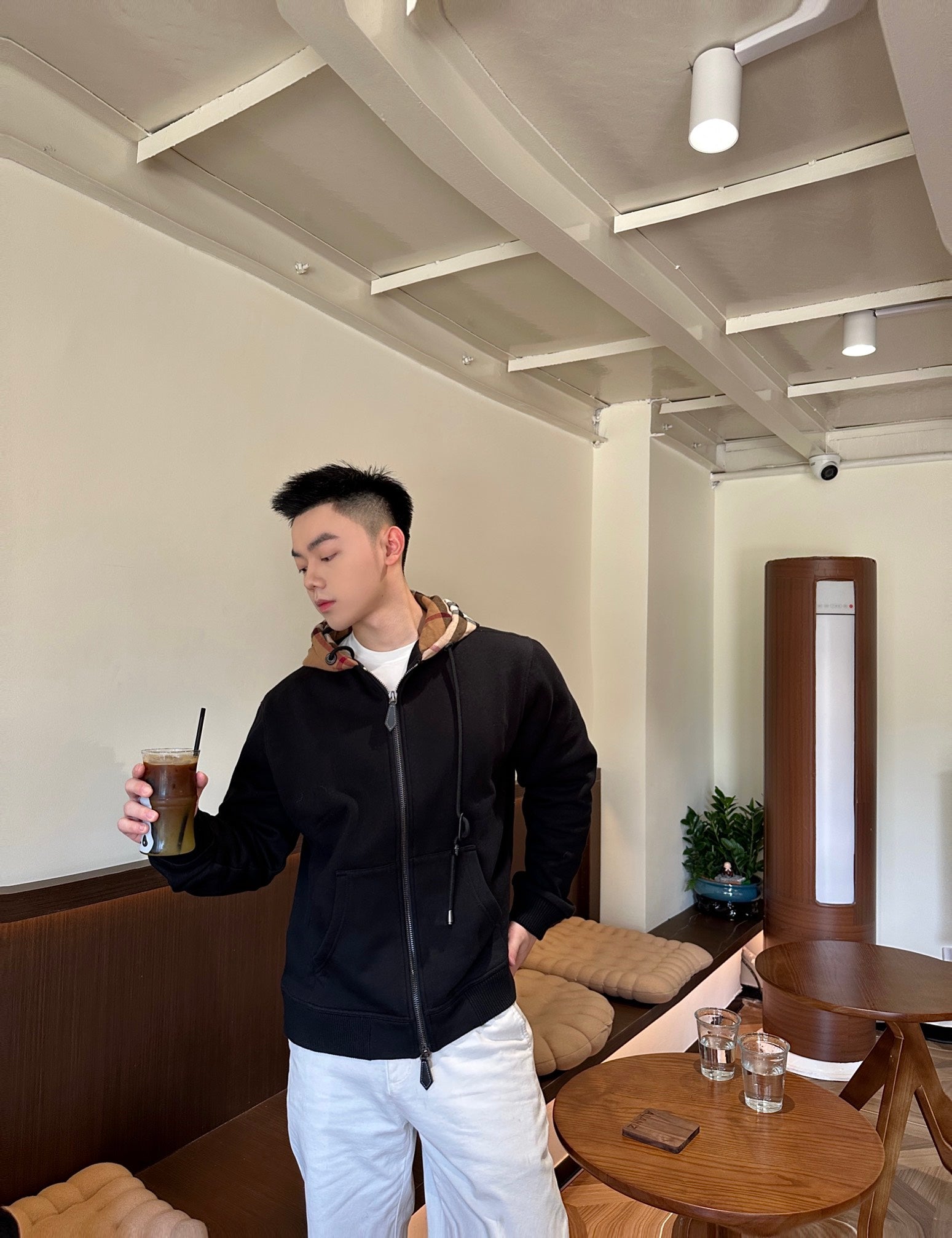 LuxluxHouse Best Quality Clothes Burberry Hoodie & Sweater