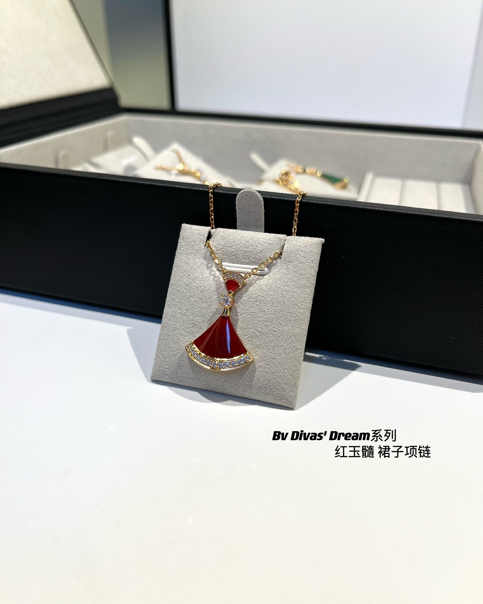LuxluxHouse Best Quality Accessories Bvlgari