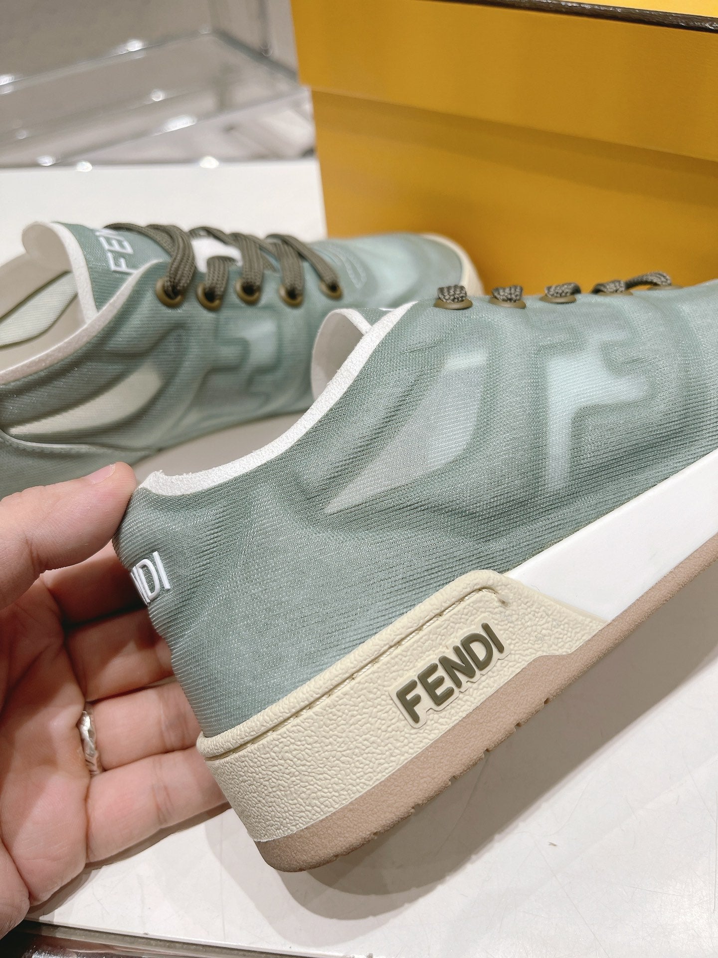 LuxluxHouse Best Quality Shoes Fendi