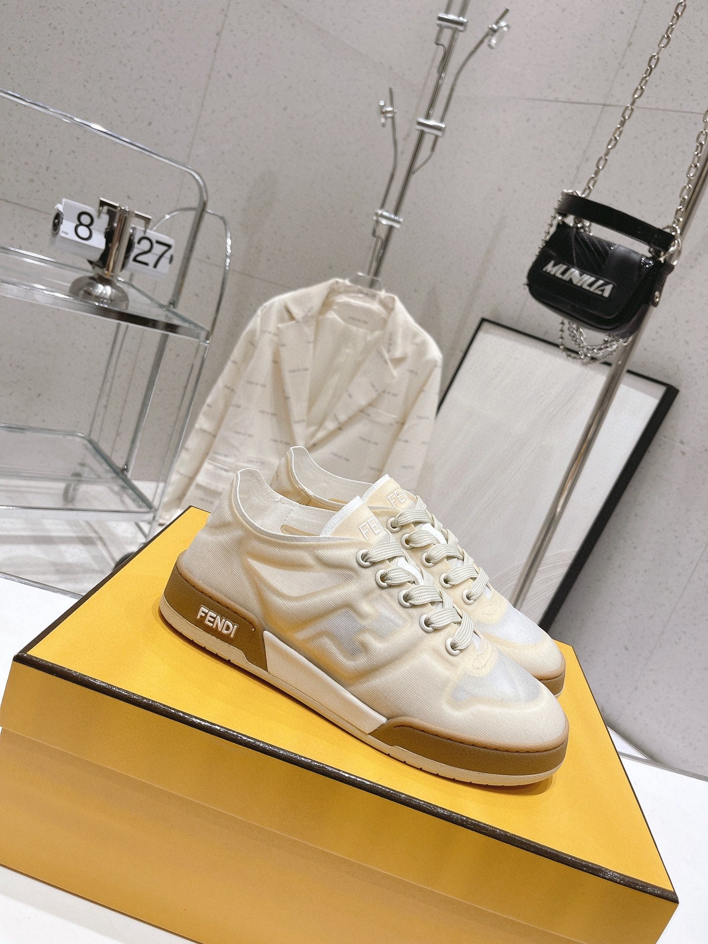 LuxluxHouse Best Quality Shoes Fendi