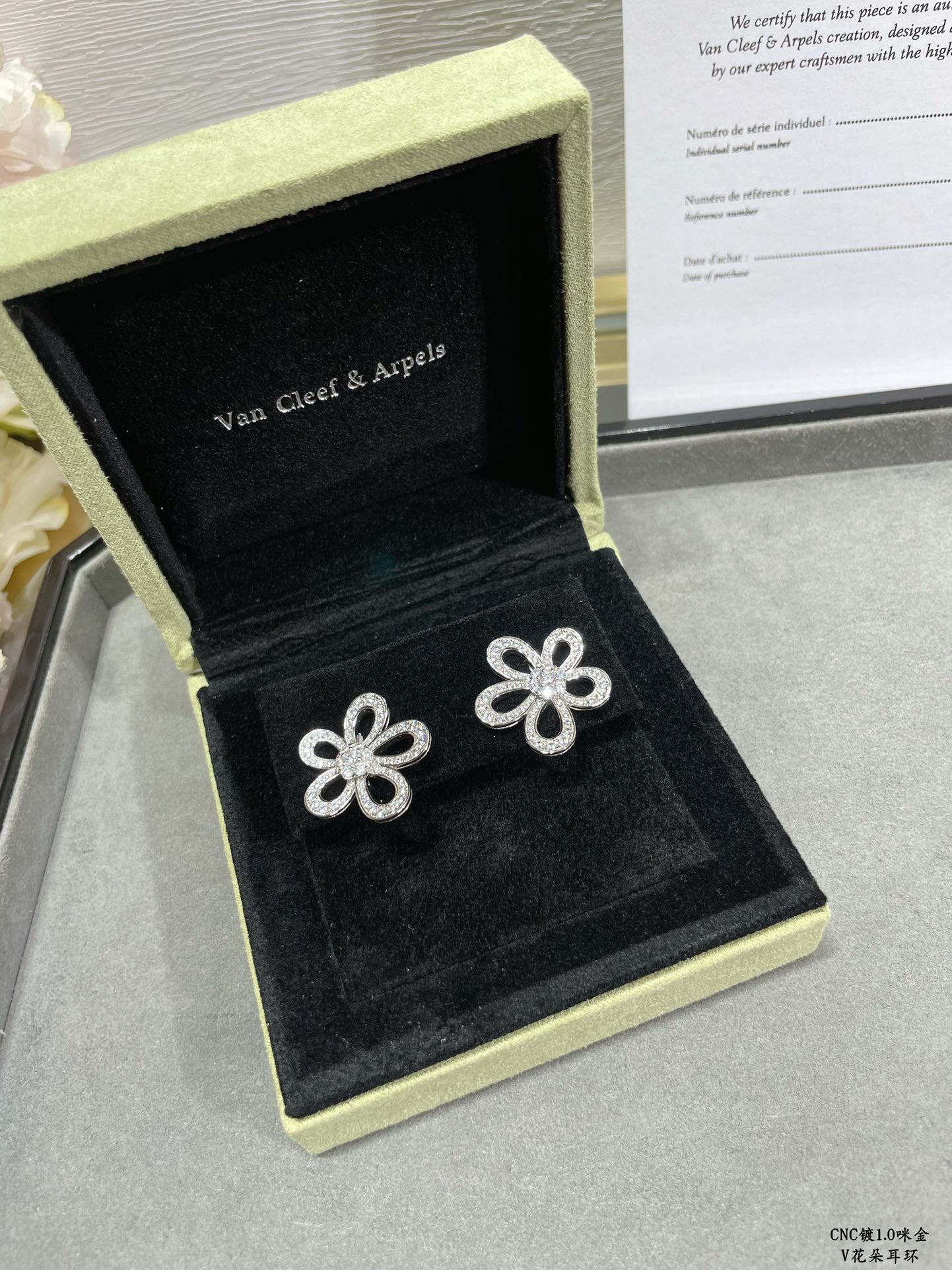 LuxluxHouse Best Quality Accessories Van Cleef & Arpels