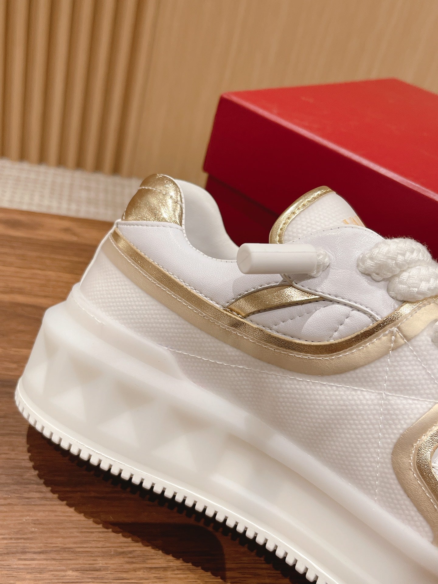 LuxluxHouse Best Quality Valentino Women Shoes
