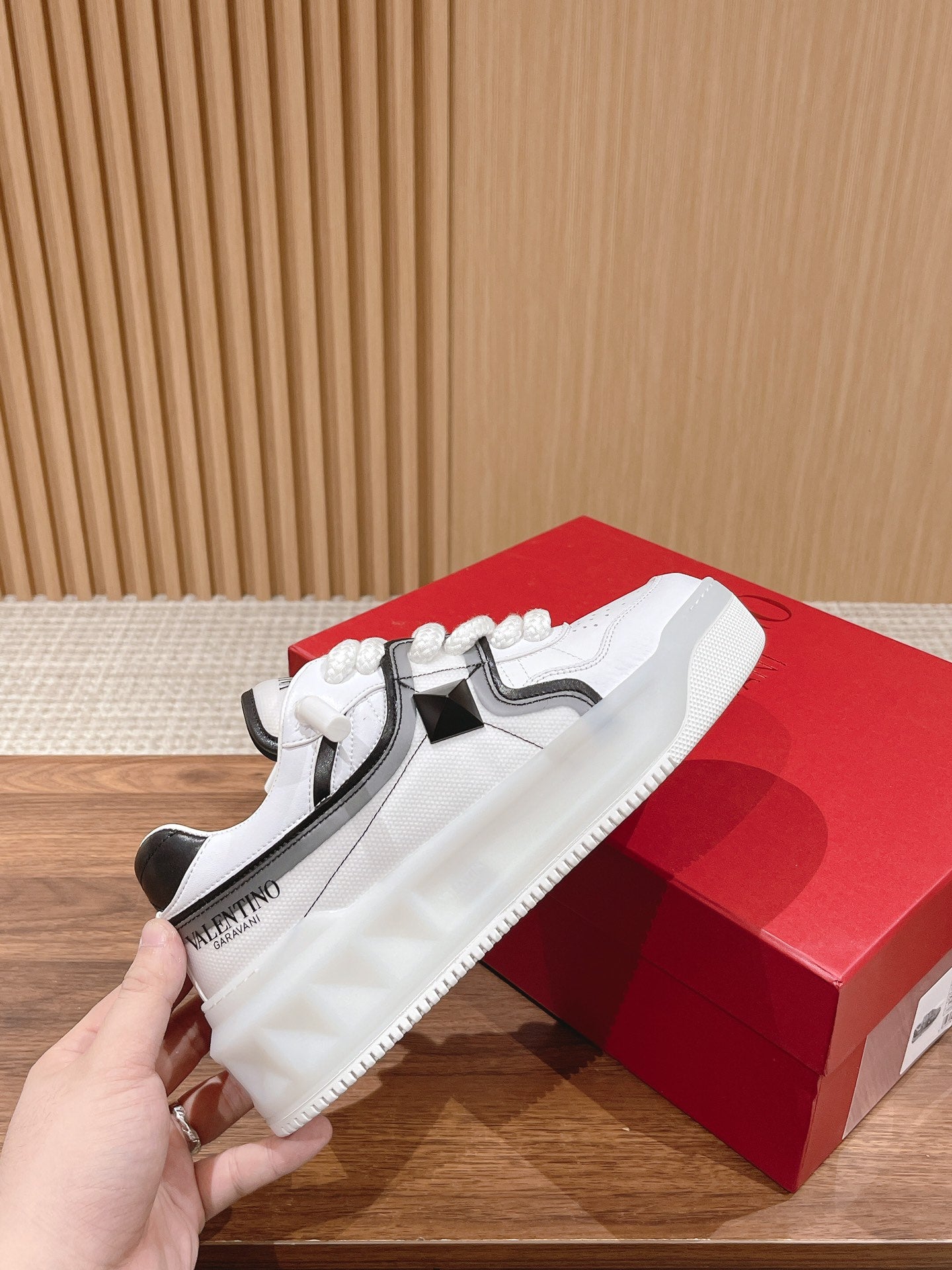 LuxluxHouse Best Quality Valentino Women Shoes
