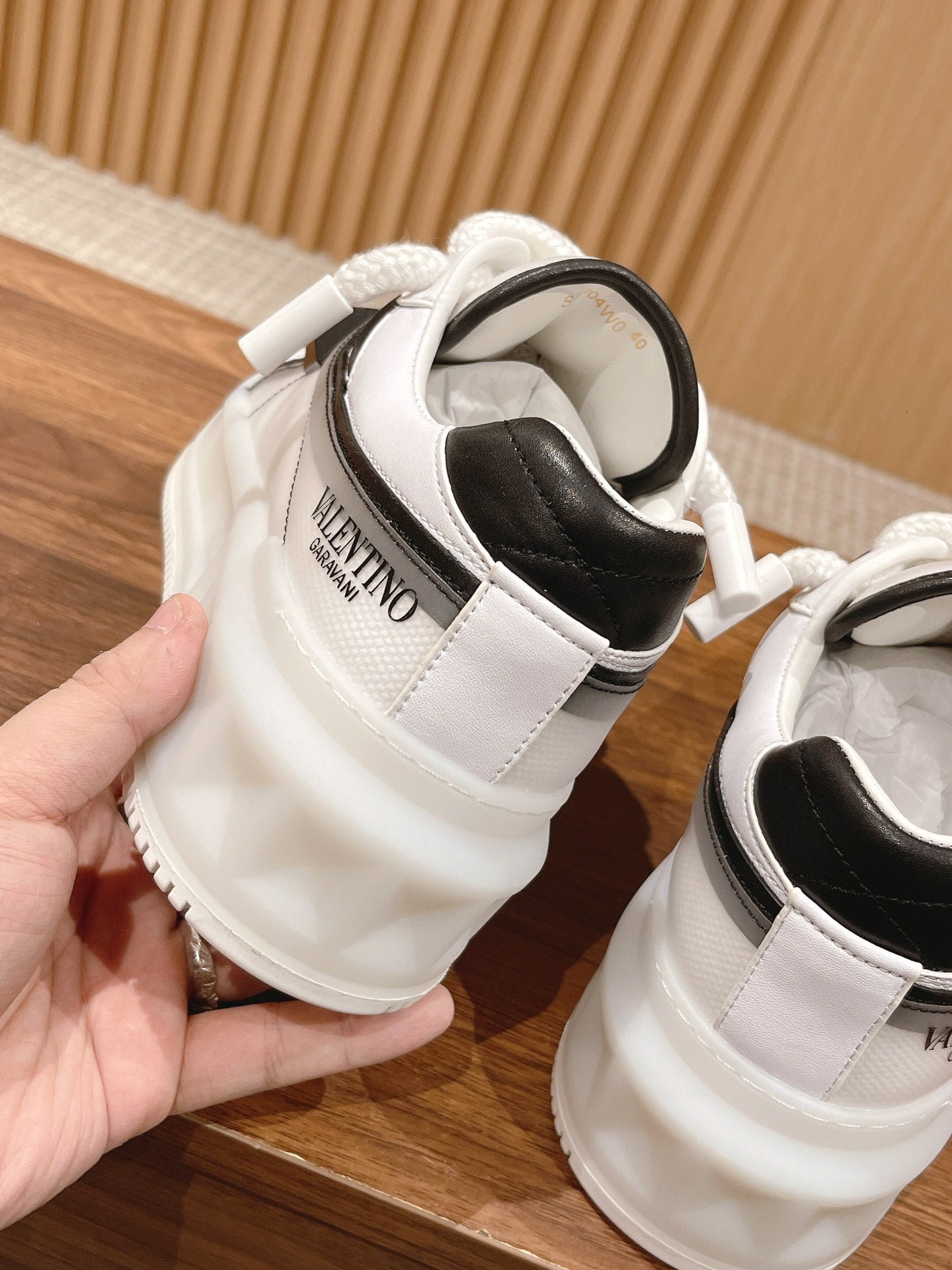 LuxluxHouse Best Quality Valentino Women Shoes
