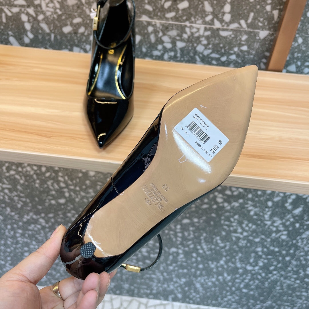 LuxluxHouse Best Quality Valentino Women Shoes