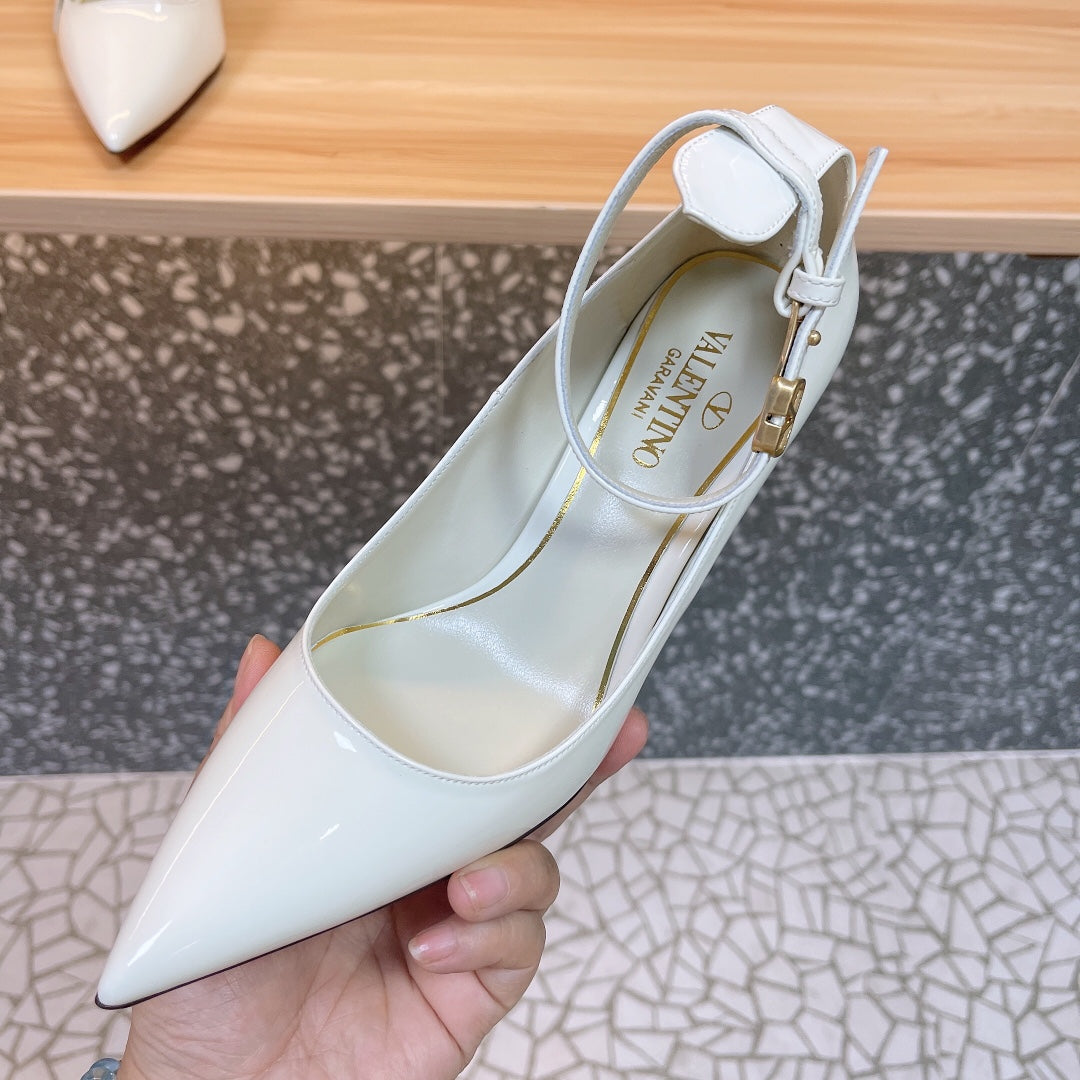 LuxluxHouse Best Quality Valentino Women Shoes