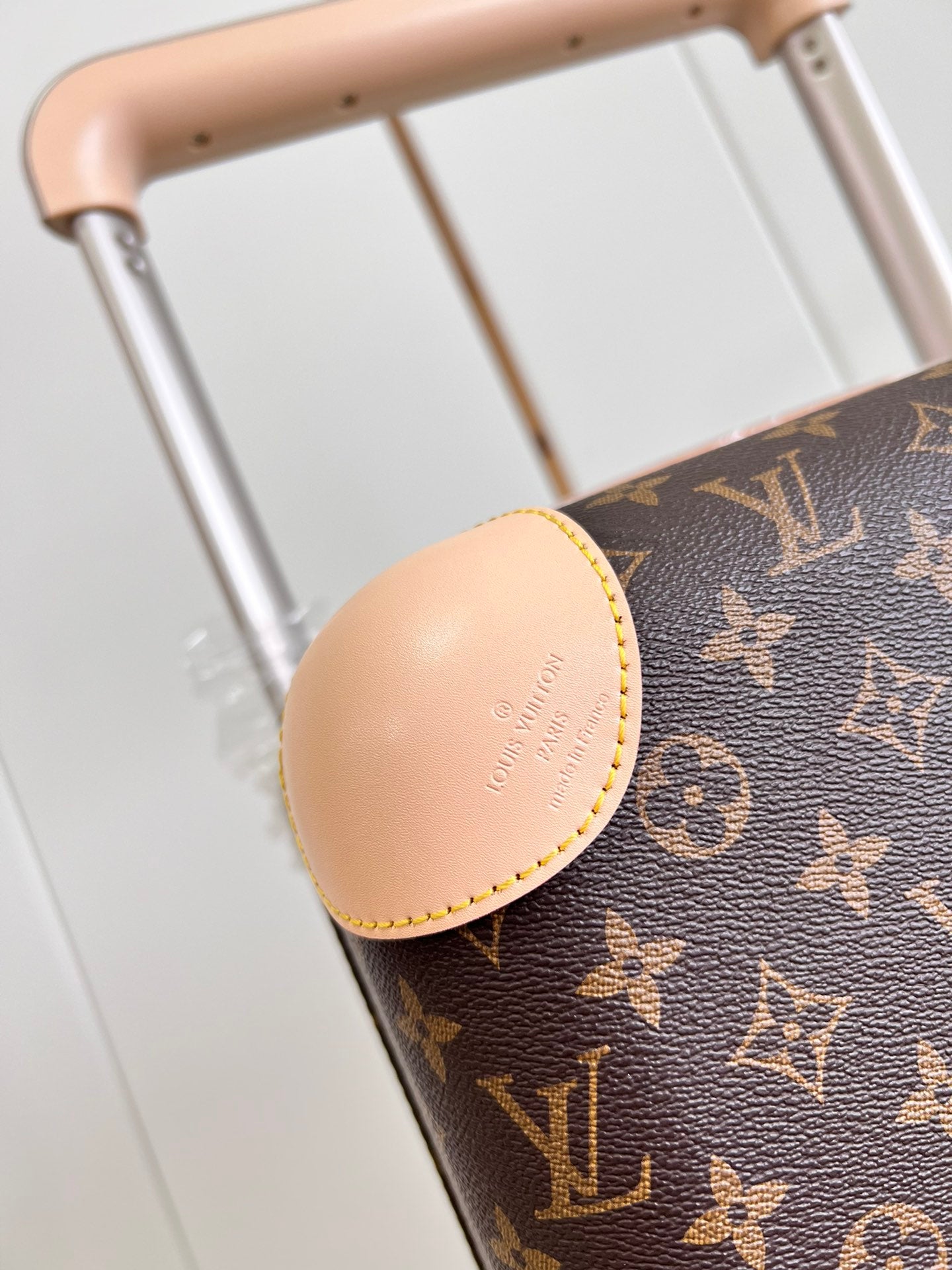 LuxluxHouse Best Quality Bags Luggage