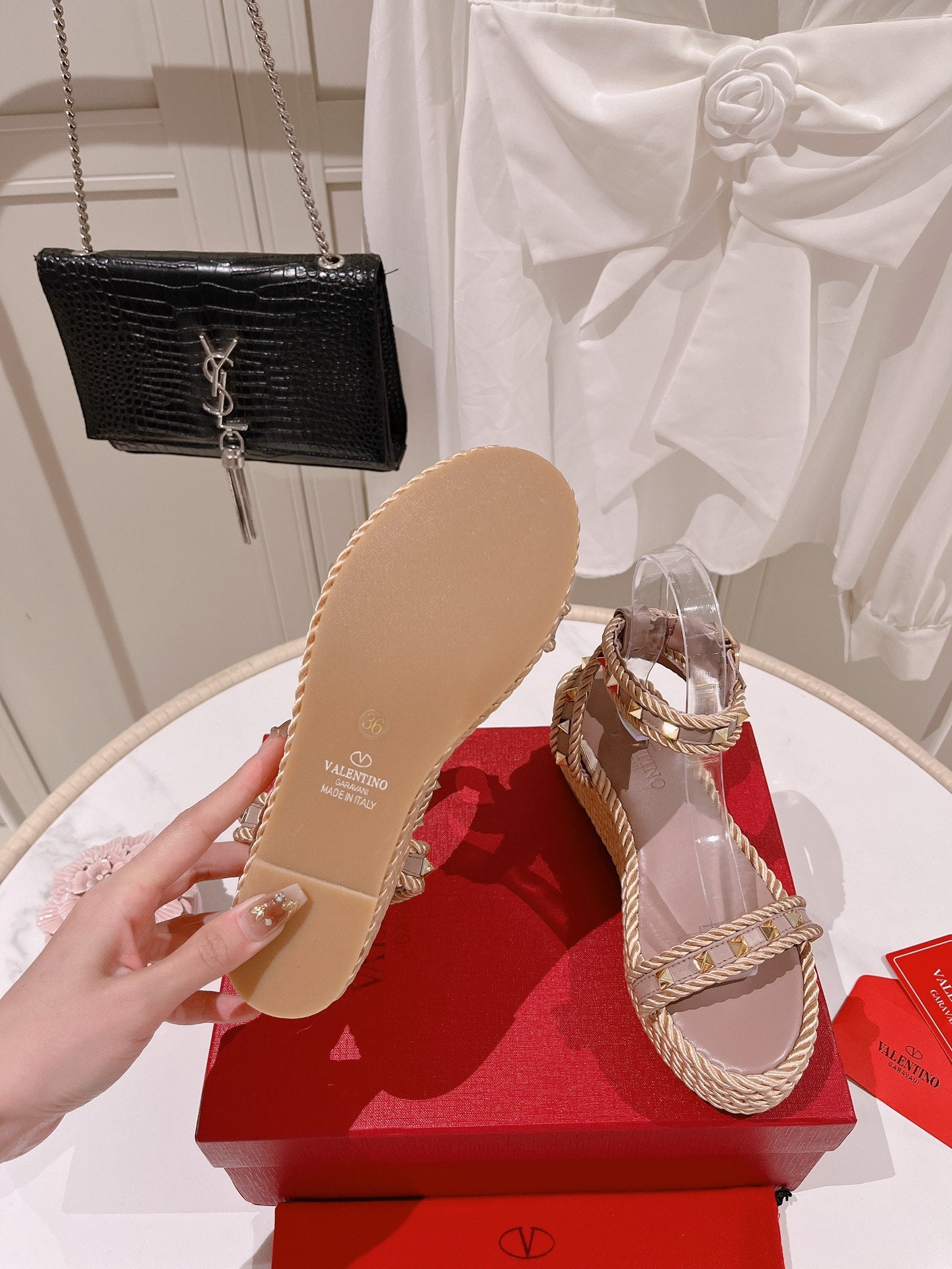 LuxluxHouse Best Quality Valentino Women Shoes