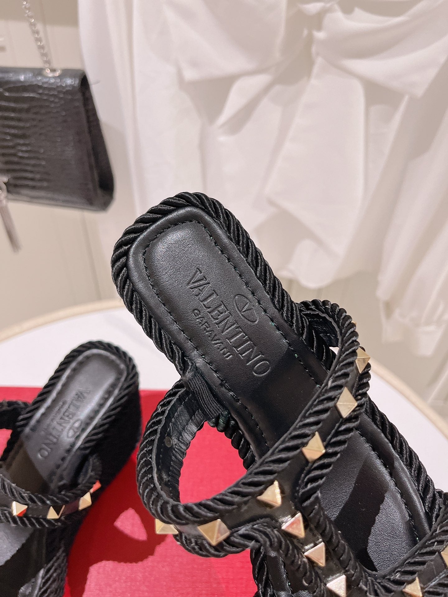 LuxluxHouse Best Quality Valentino Women Shoes