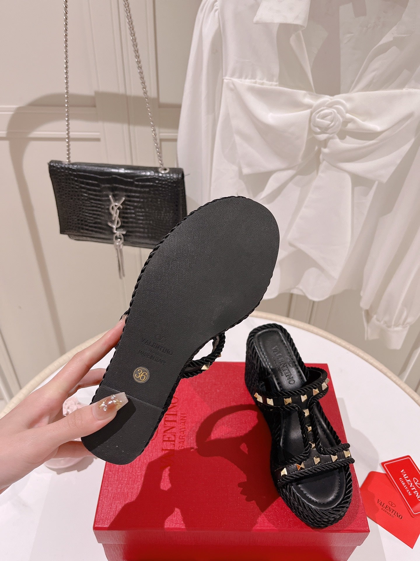 LuxluxHouse Best Quality Valentino Women Shoes