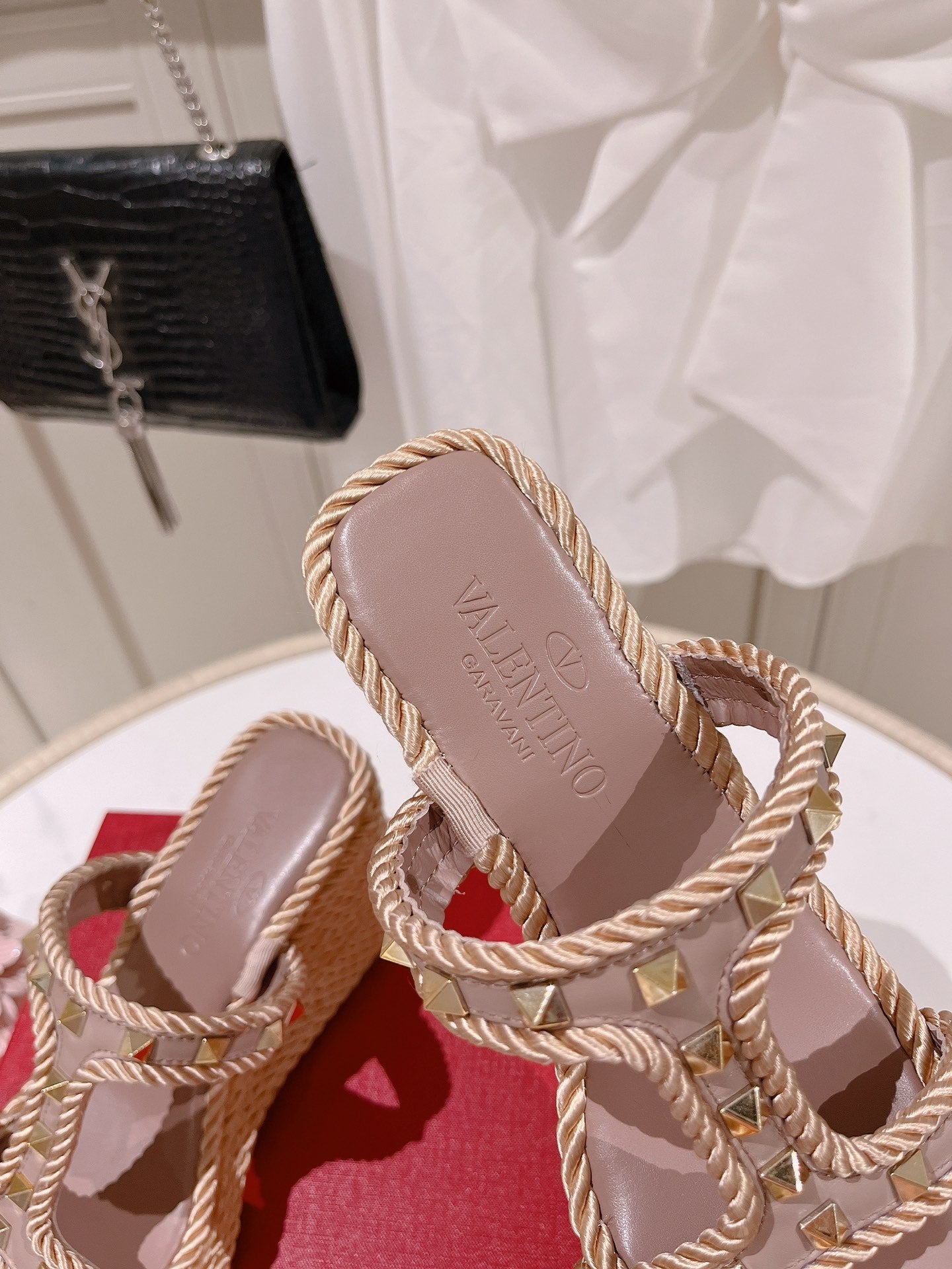 LuxluxHouse Best Quality Valentino Women Shoes