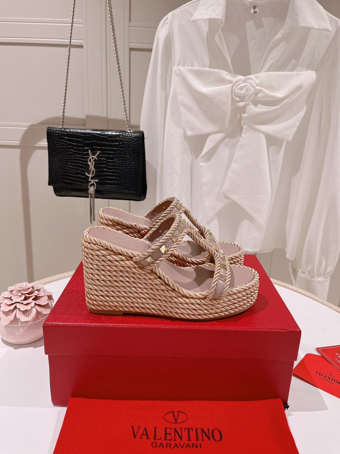 LuxluxHouse Best Quality Valentino Women Shoes