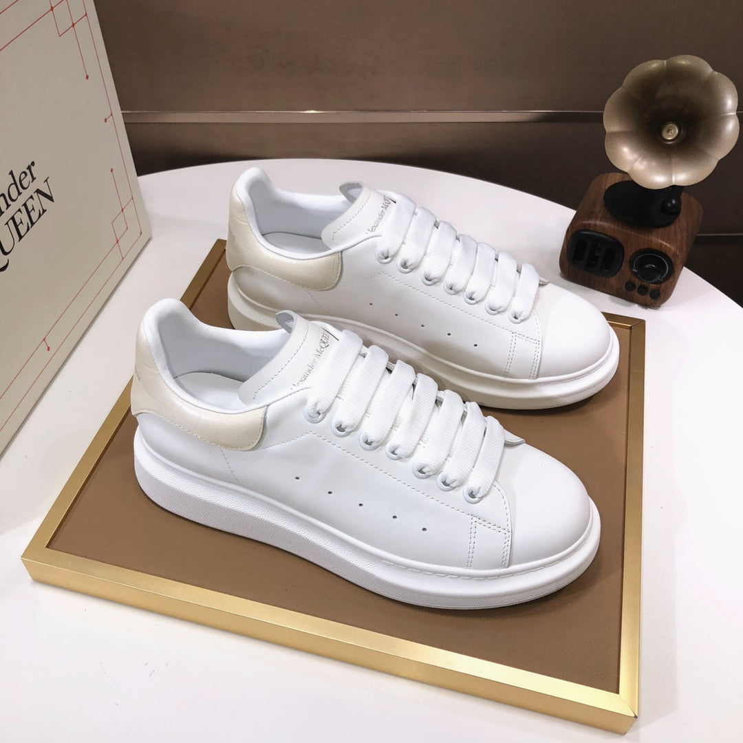 LuxluxHouse Best Quality Shoes Alexander McQueen
