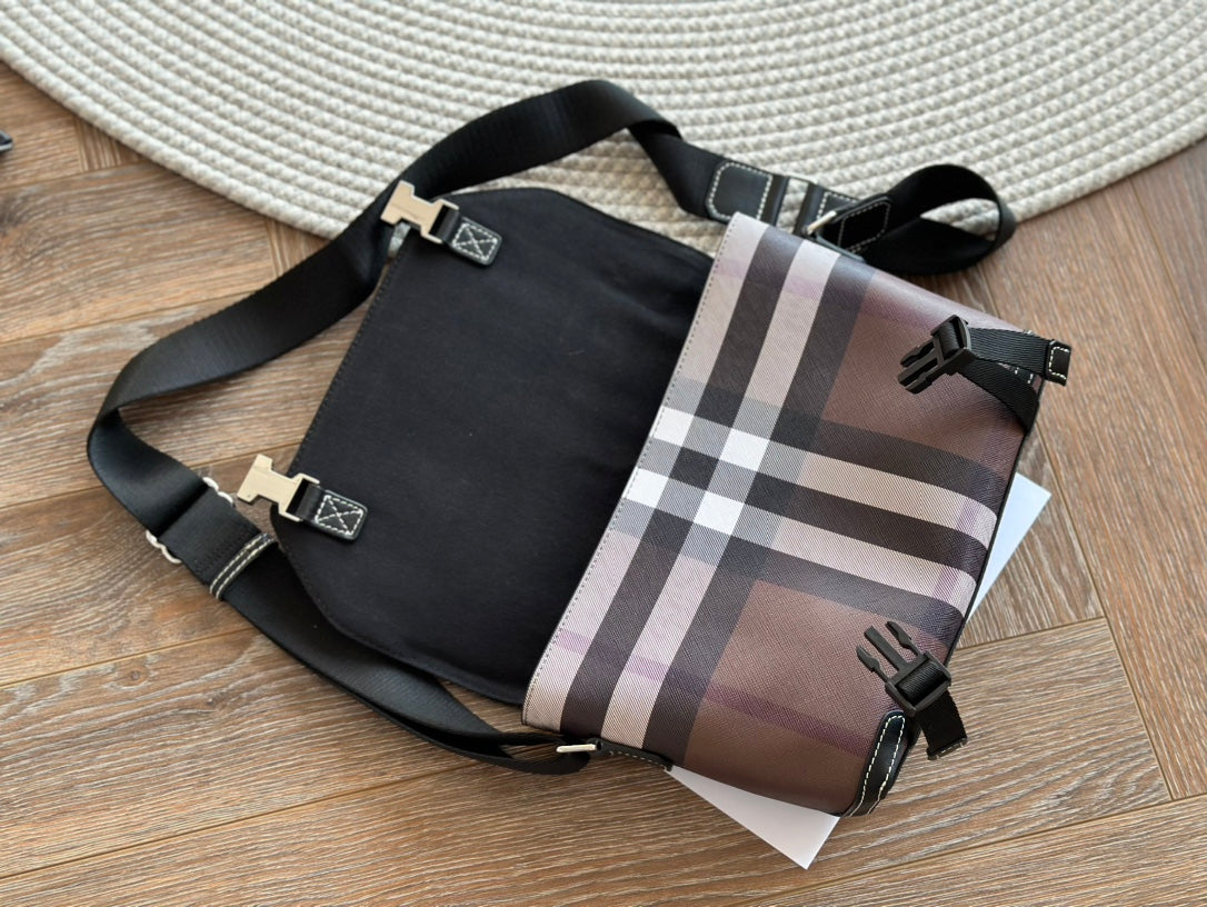 LuxluxHouse Best Quality Bags Burberry Men