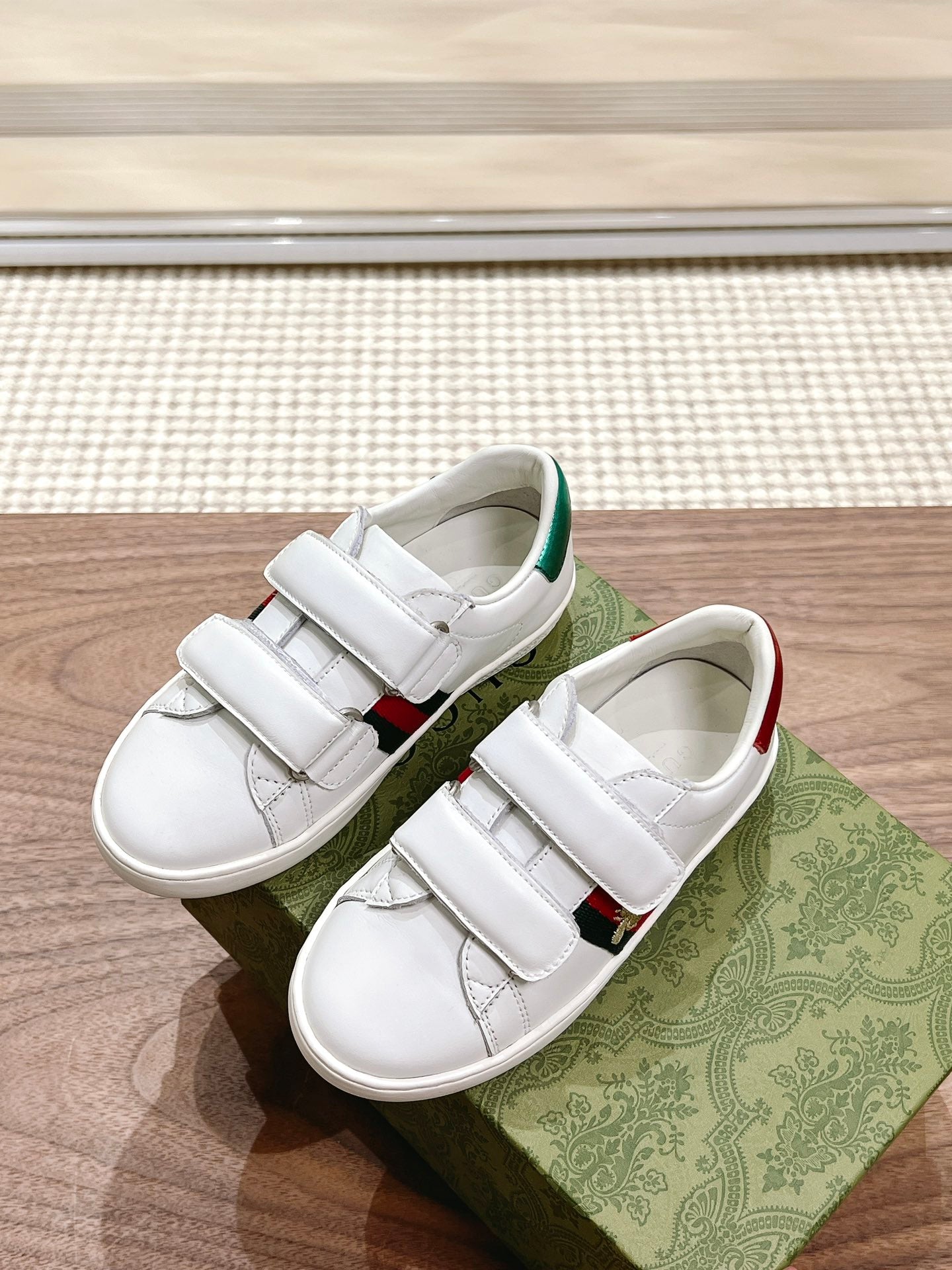 LuxluxHouse Best Quality Shoes Gucci