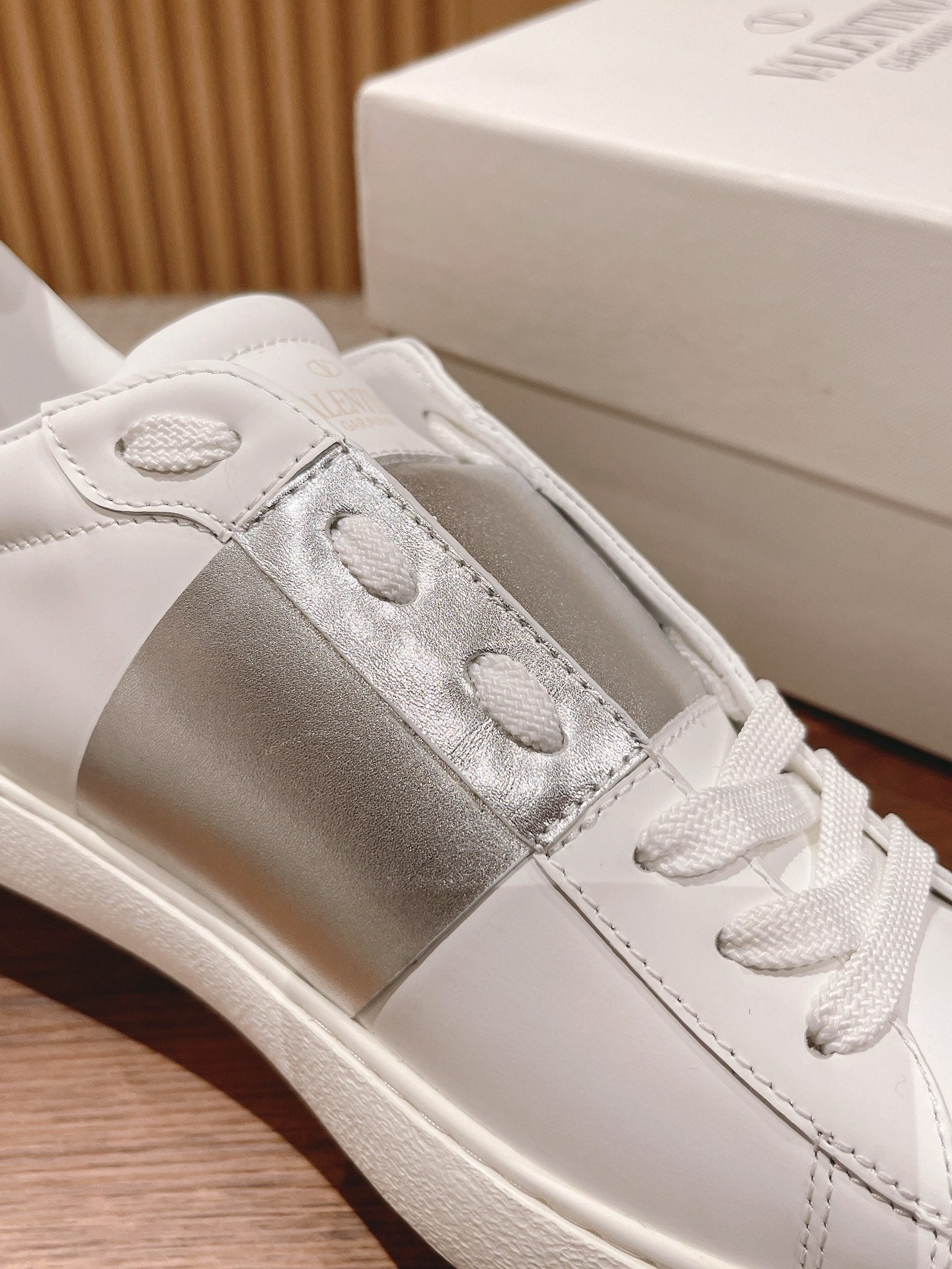 LuxluxHouse Best Quality Valentino Women Shoes